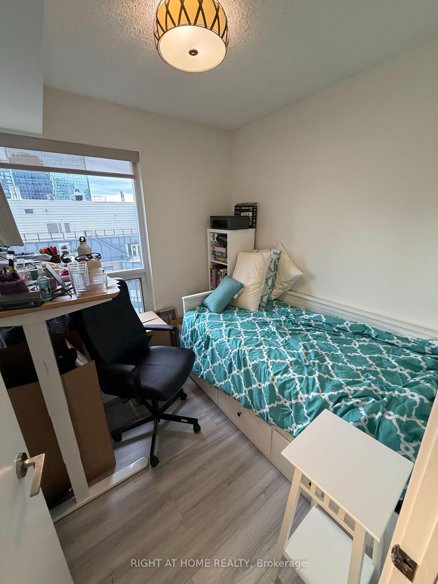 Photo 8 of Unit 2001, 21 Carlton Street, Toronto, Church-Yonge Corridor — HOMEH