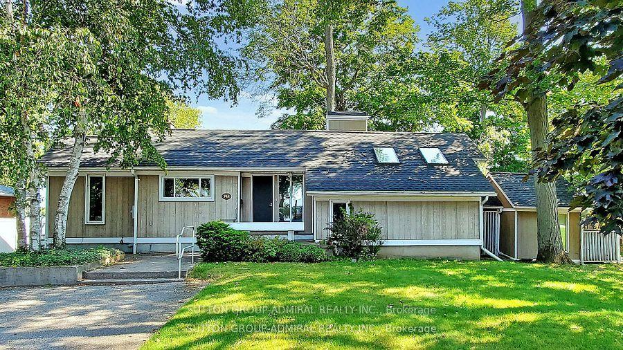 Photo 3 of 743 Broadview Avenue, Orillia — HOMEH