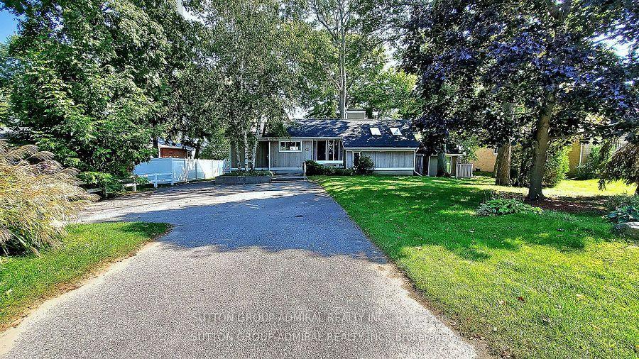 Photo 2 of 743 Broadview Avenue, Orillia — HOMEH