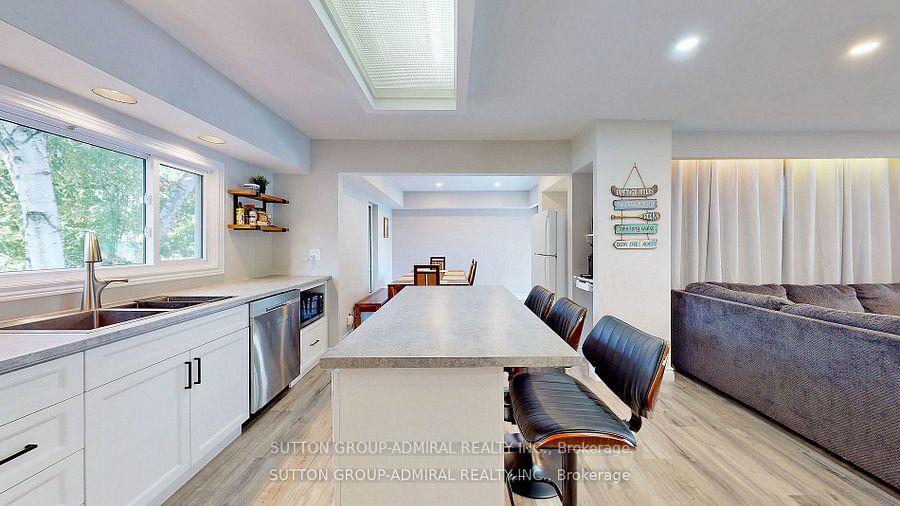Photo 8 of 743 Broadview Avenue, Orillia — HOMEH