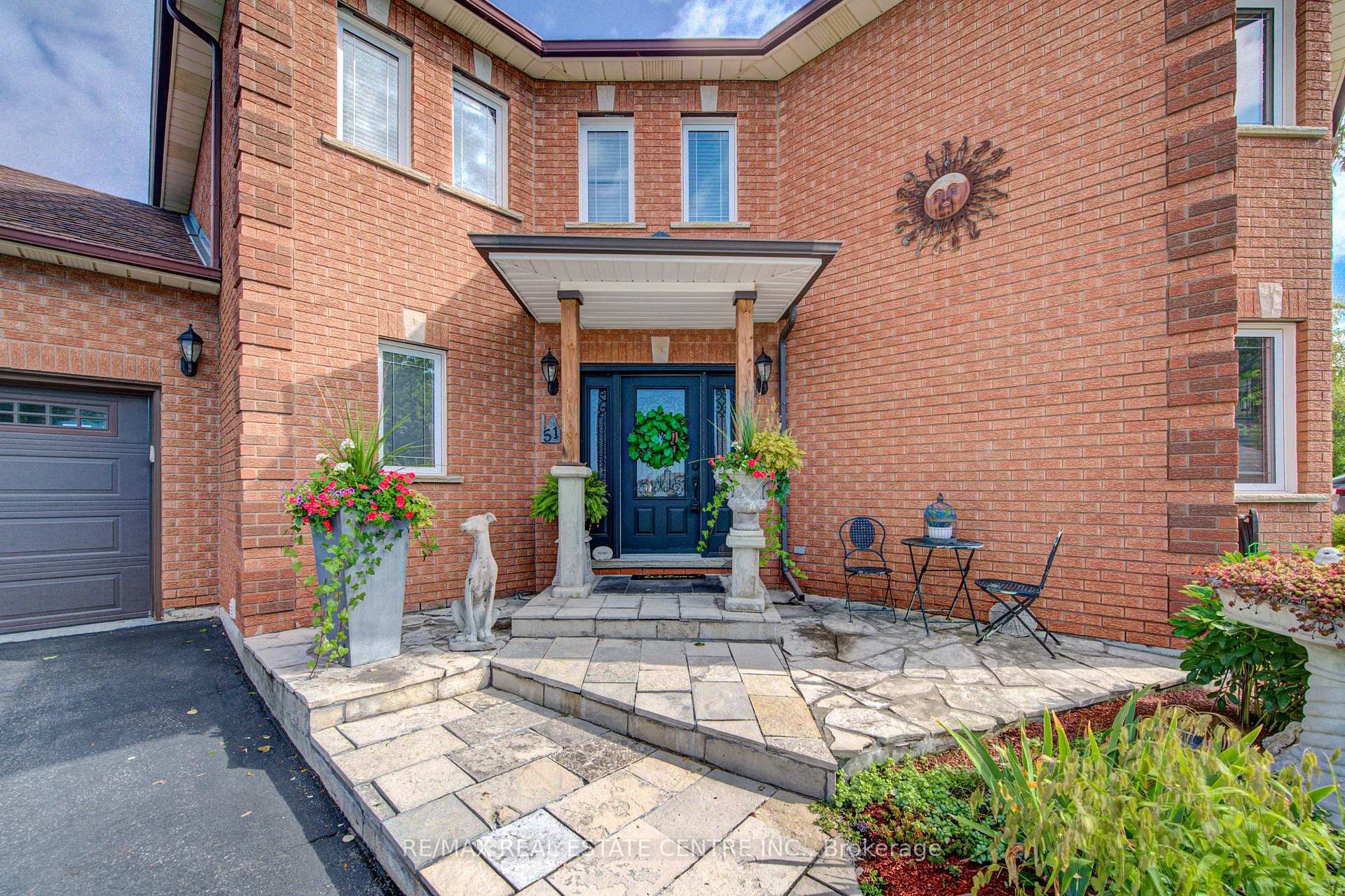 Photo 4 of 51 Copperfield Drive, Cambridge, Christopher-Champlain — HOMEH