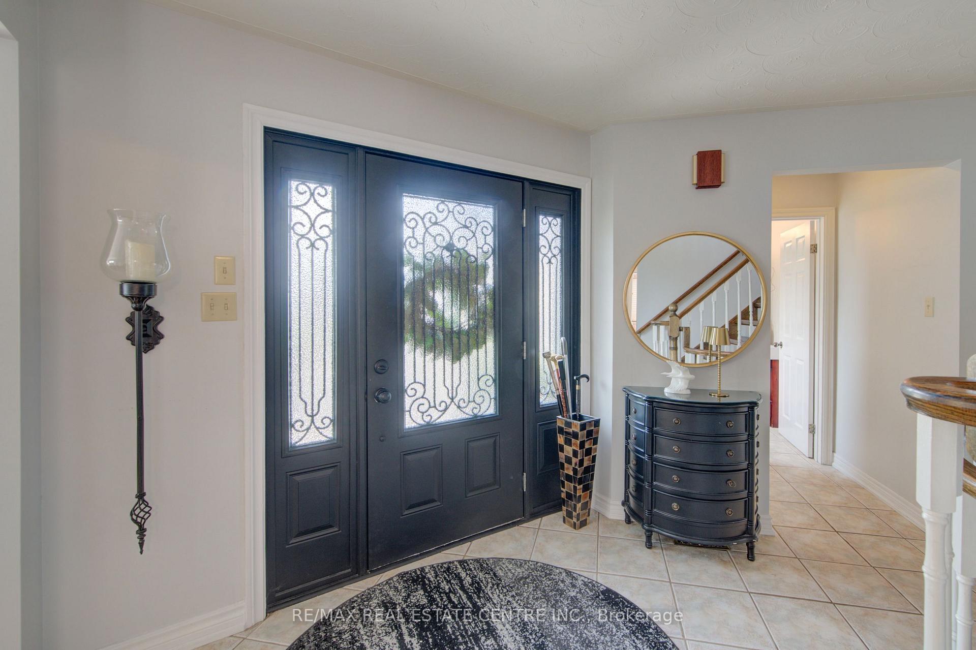 Photo 5 of 51 Copperfield Drive, Cambridge, Christopher-Champlain — HOMEH