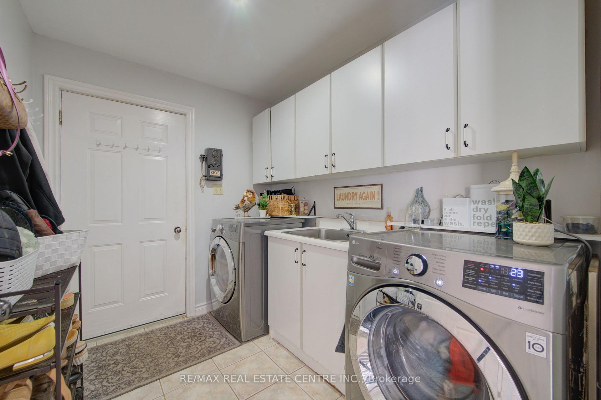 Photo 6 of 51 Copperfield Drive, Cambridge, Christopher-Champlain — HOMEH
