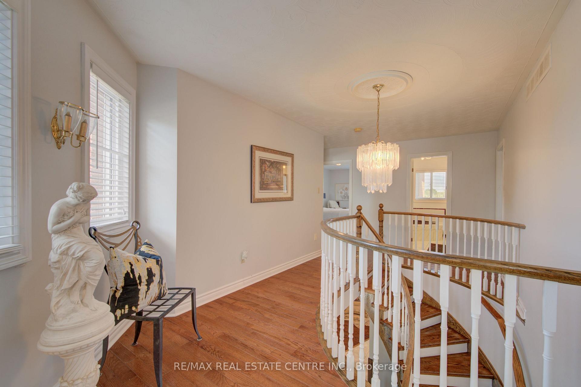 Photo 19 of 51 Copperfield Drive, Cambridge, Christopher-Champlain — HOMEH