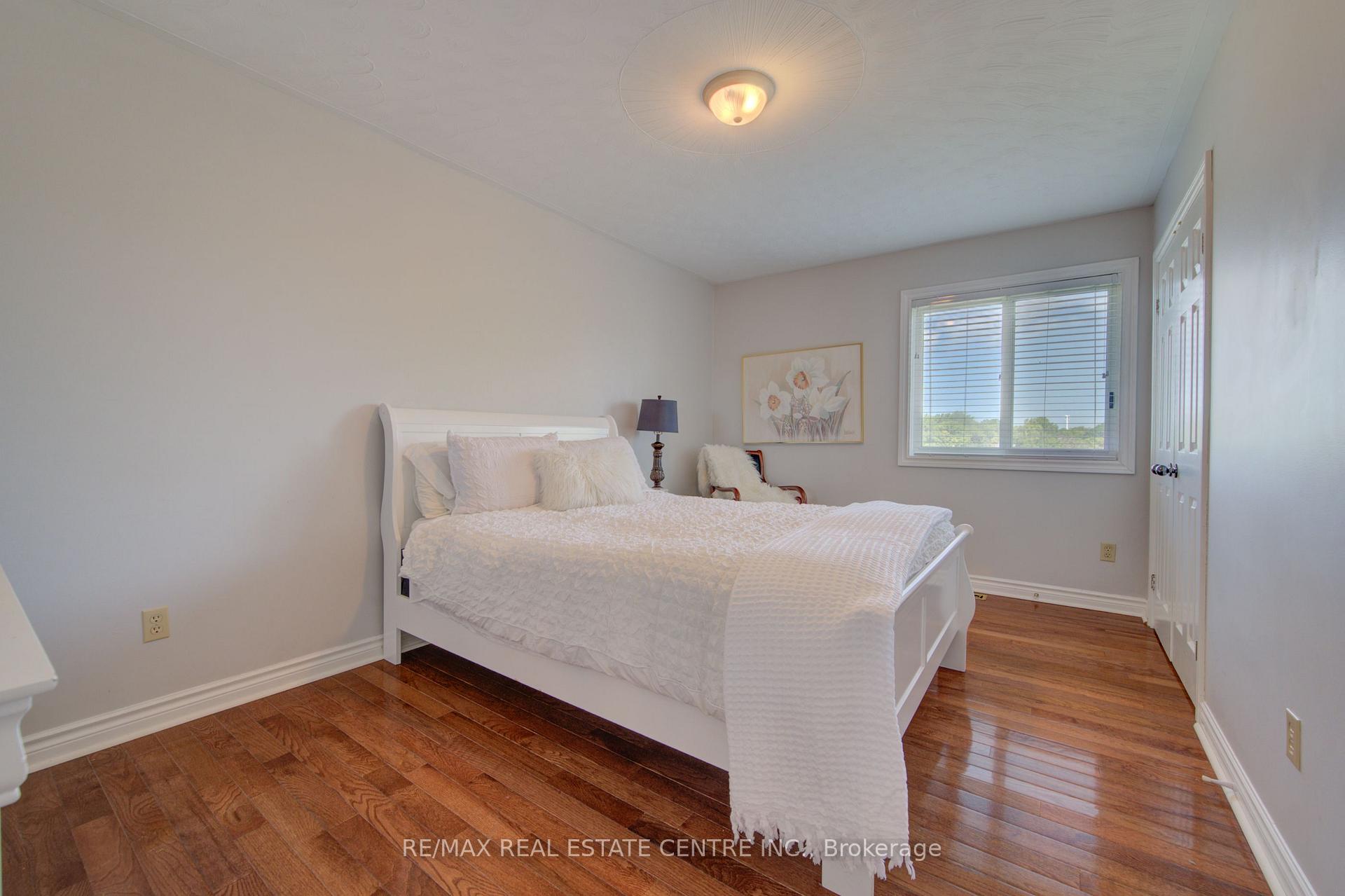 Photo 20 of 51 Copperfield Drive, Cambridge, Christopher-Champlain — HOMEH