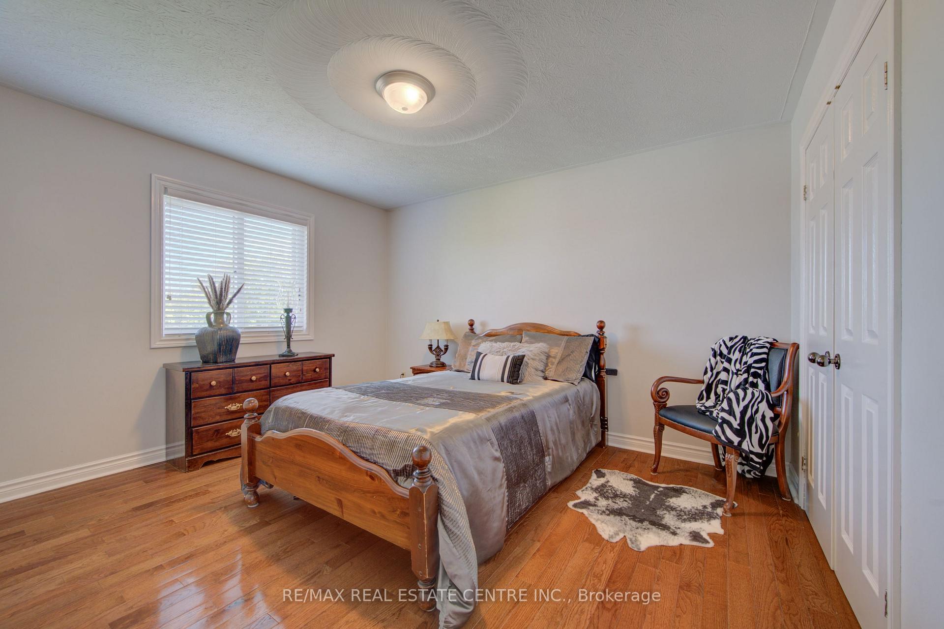 Photo 26 of 51 Copperfield Drive, Cambridge, Christopher-Champlain — HOMEH