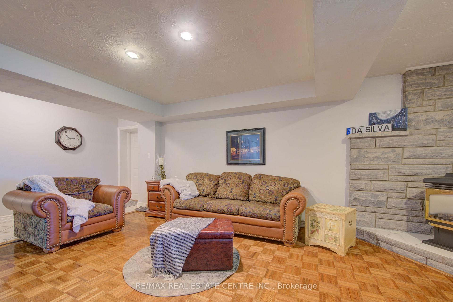 Photo 33 of 51 Copperfield Drive, Cambridge, Christopher-Champlain — HOMEH