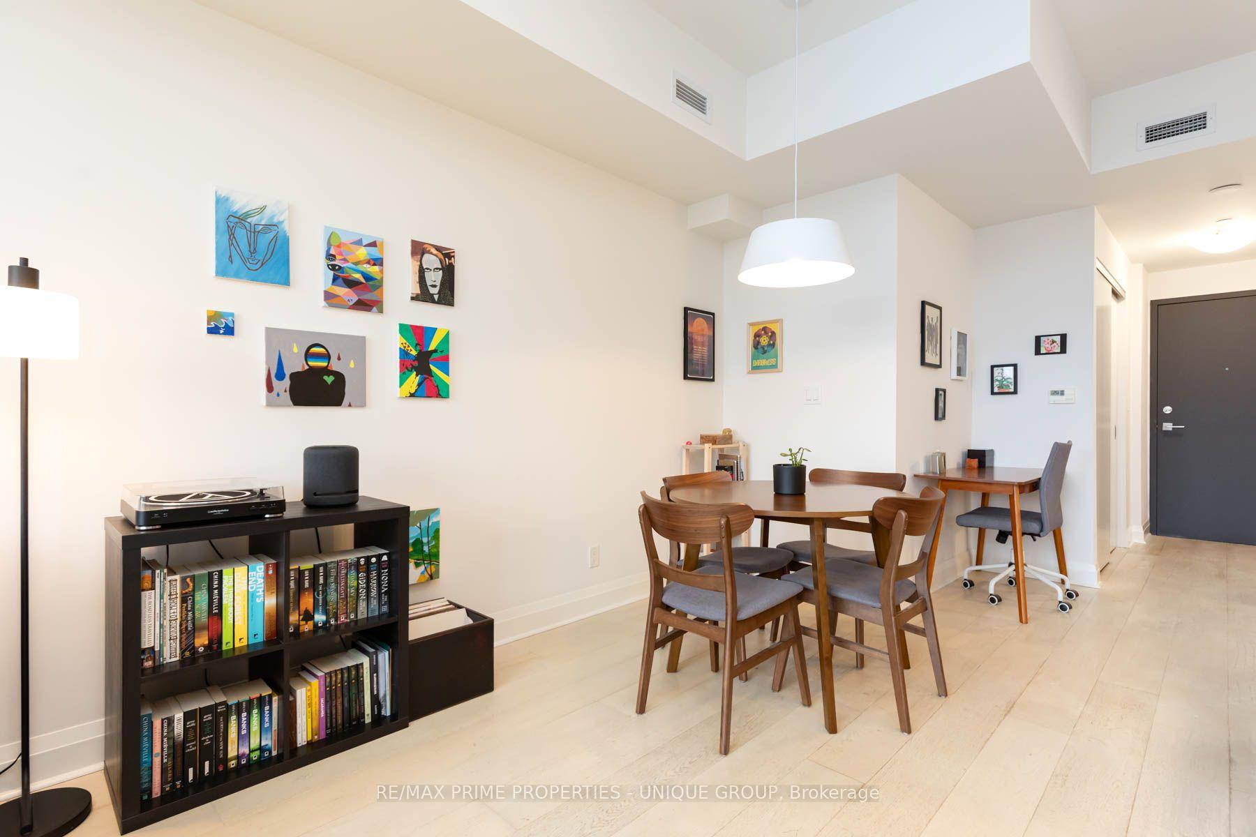 Photo 10 of Unit 304, 245 Perth Avenue, Toronto, Dovercourt-Wallace Emerson-Junction — HOMEH