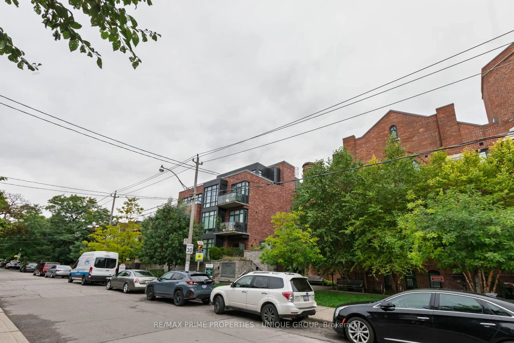Photo 22 of Unit 304, 245 Perth Avenue, Toronto, Dovercourt-Wallace Emerson-Junction — HOMEH
