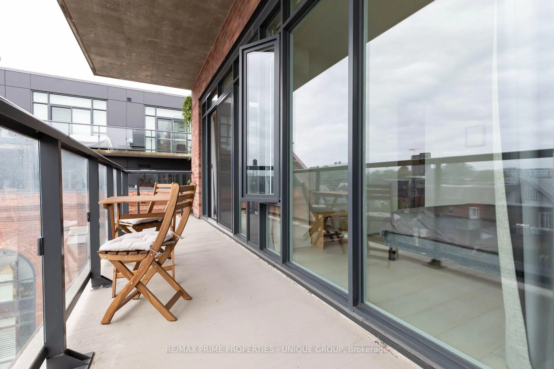 Photo 35 of Unit 304, 245 Perth Avenue, Toronto, Dovercourt-Wallace Emerson-Junction — HOMEH