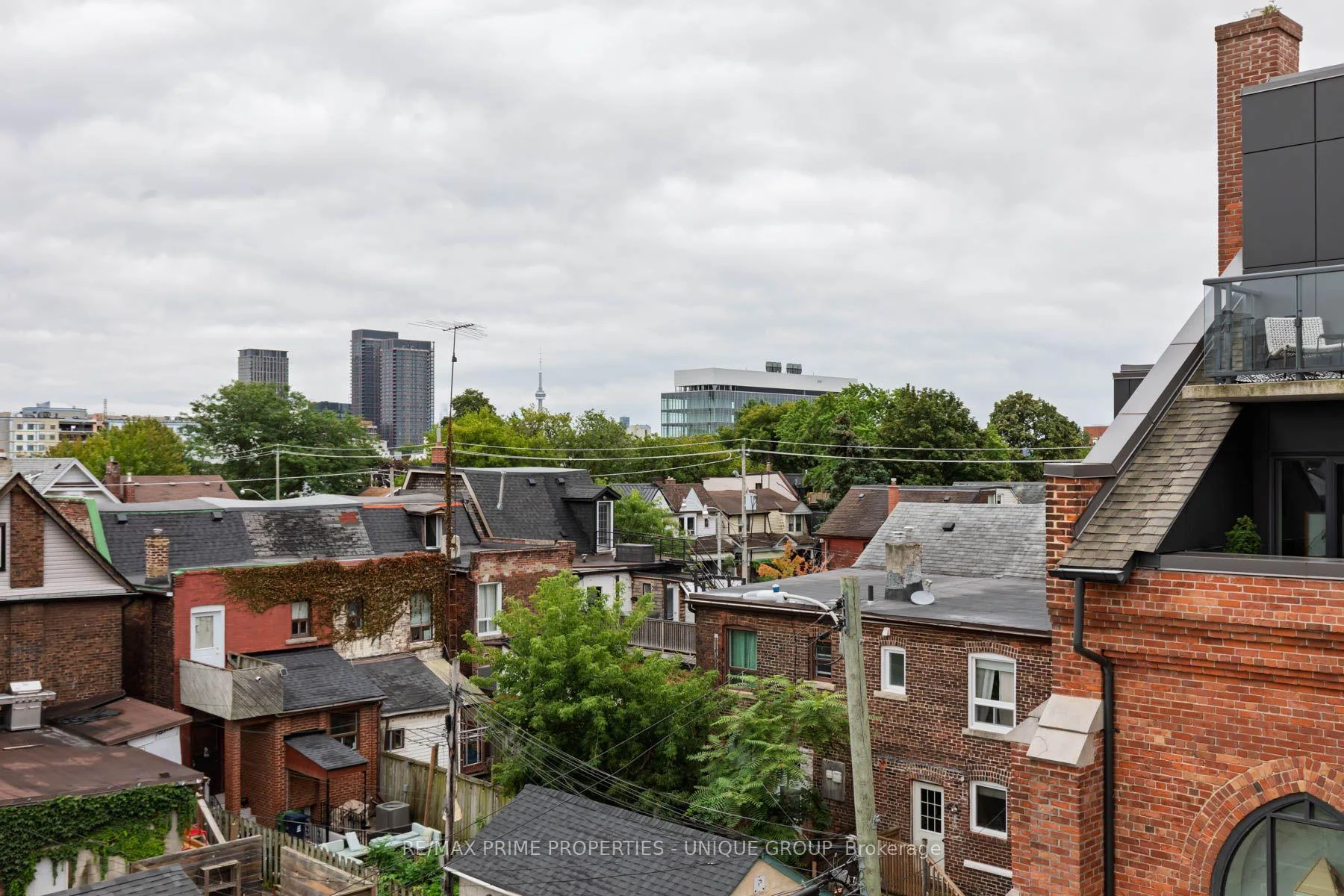 Photo 36 of Unit 304, 245 Perth Avenue, Toronto, Dovercourt-Wallace Emerson-Junction — HOMEH