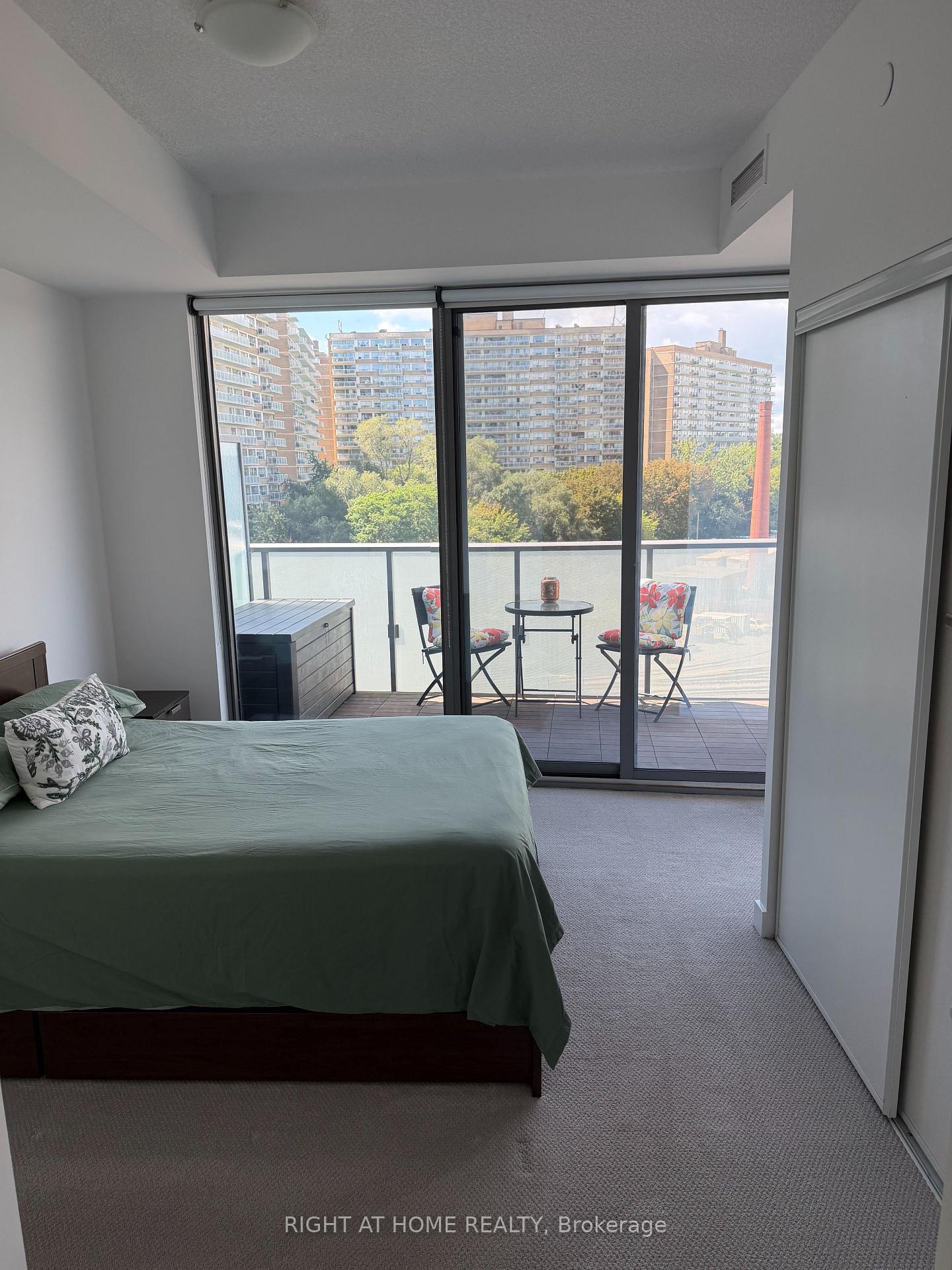 Photo 12 of Unit 704, 1815 Yonge Street, Toronto, Mount Pleasant West — HOMEH
