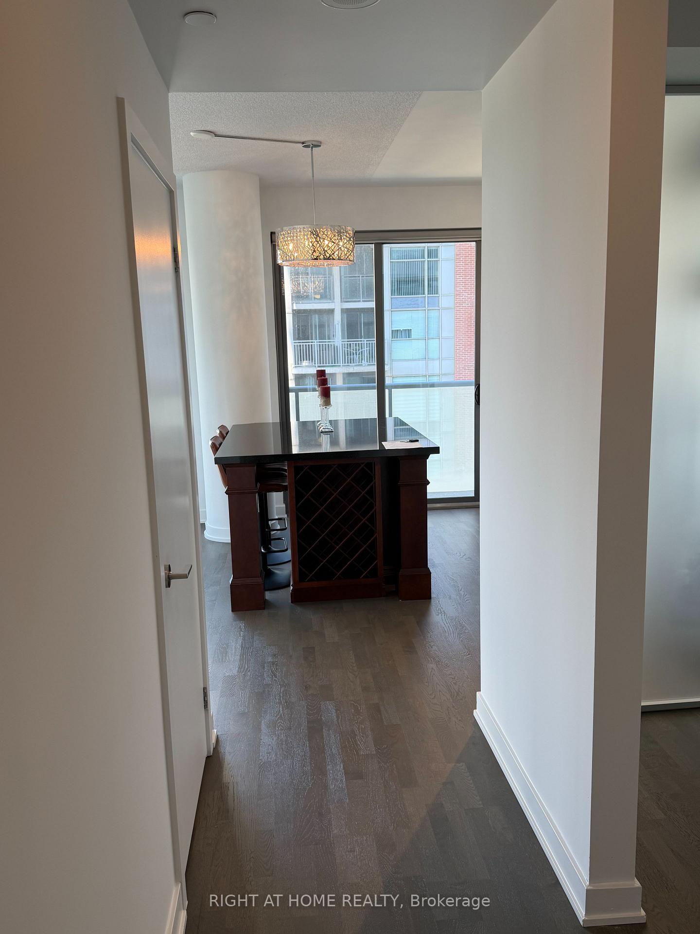 Photo 16 of Unit 704, 1815 Yonge Street, Toronto, Mount Pleasant West — HOMEH