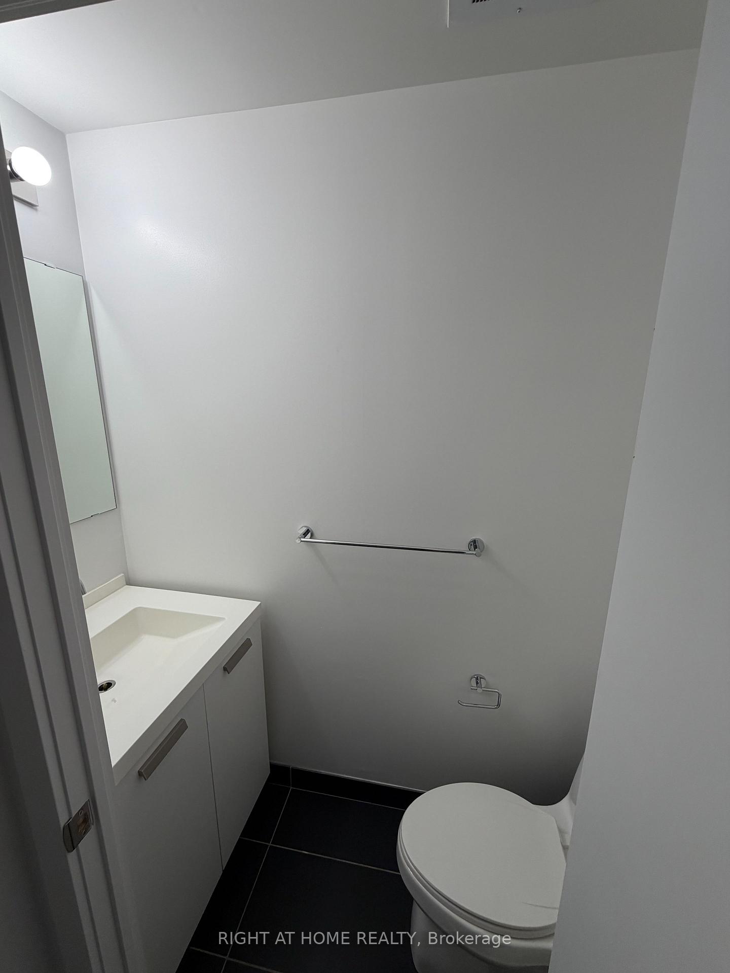 Photo 19 of Unit 704, 1815 Yonge Street, Toronto, Mount Pleasant West — HOMEH