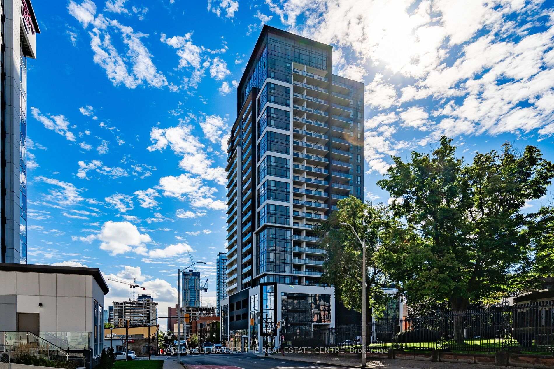 Front of Unit 610, 15 Queen Street S