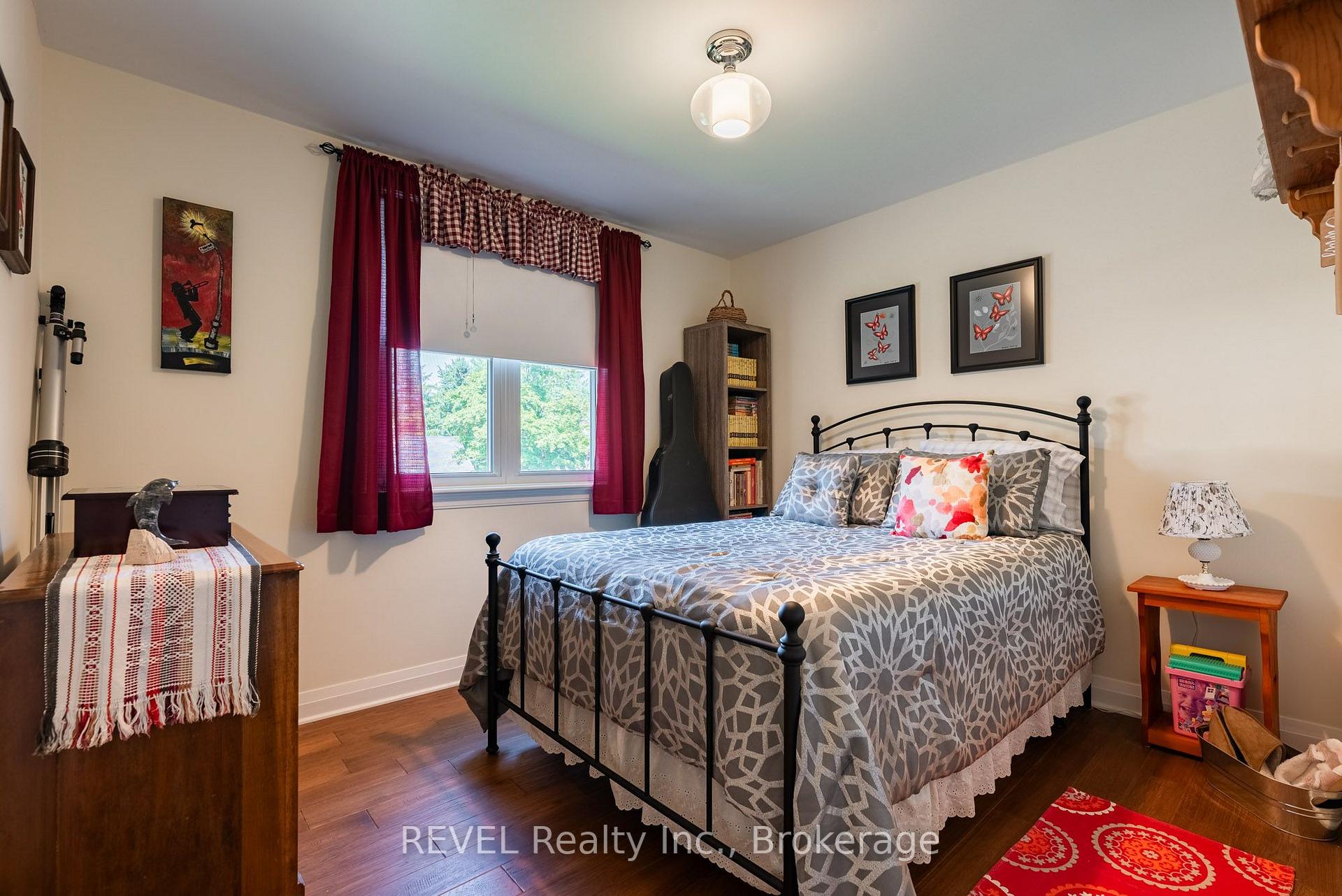 Photo 19 of 5682 Hanan Avenue, Niagara Falls, Hospital — HOMEH