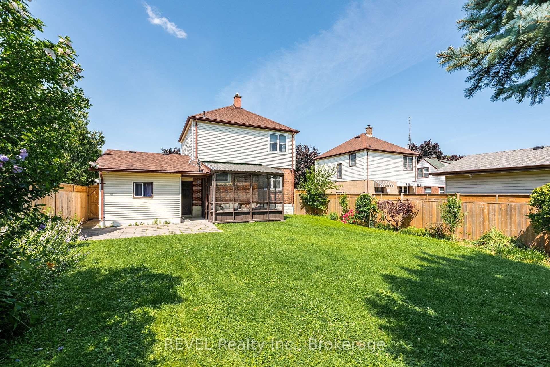 Photo 32 of 5682 Hanan Avenue, Niagara Falls, Hospital — HOMEH