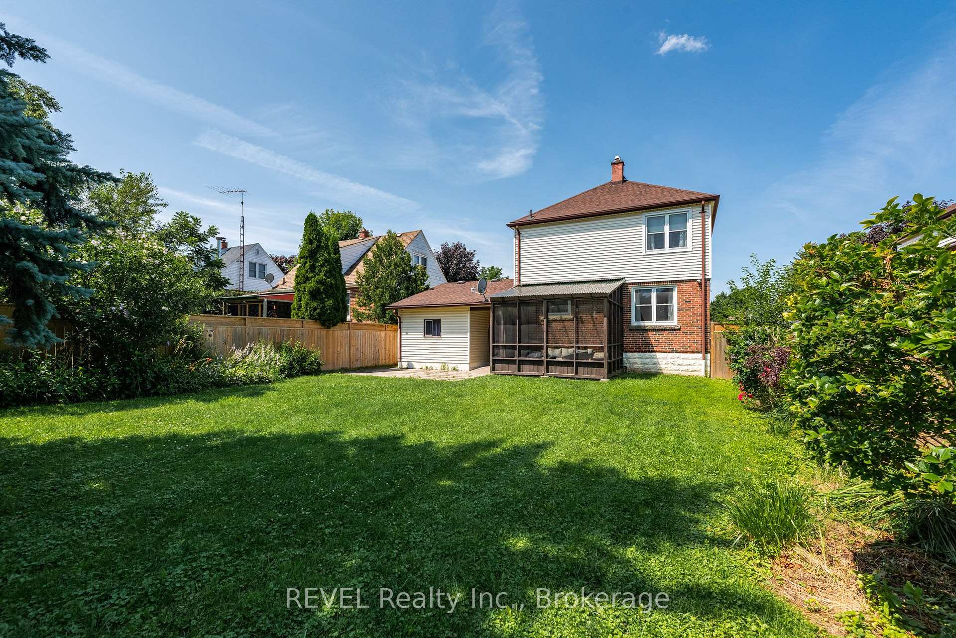 Photo 33 of 5682 Hanan Avenue, Niagara Falls, Hospital — HOMEH