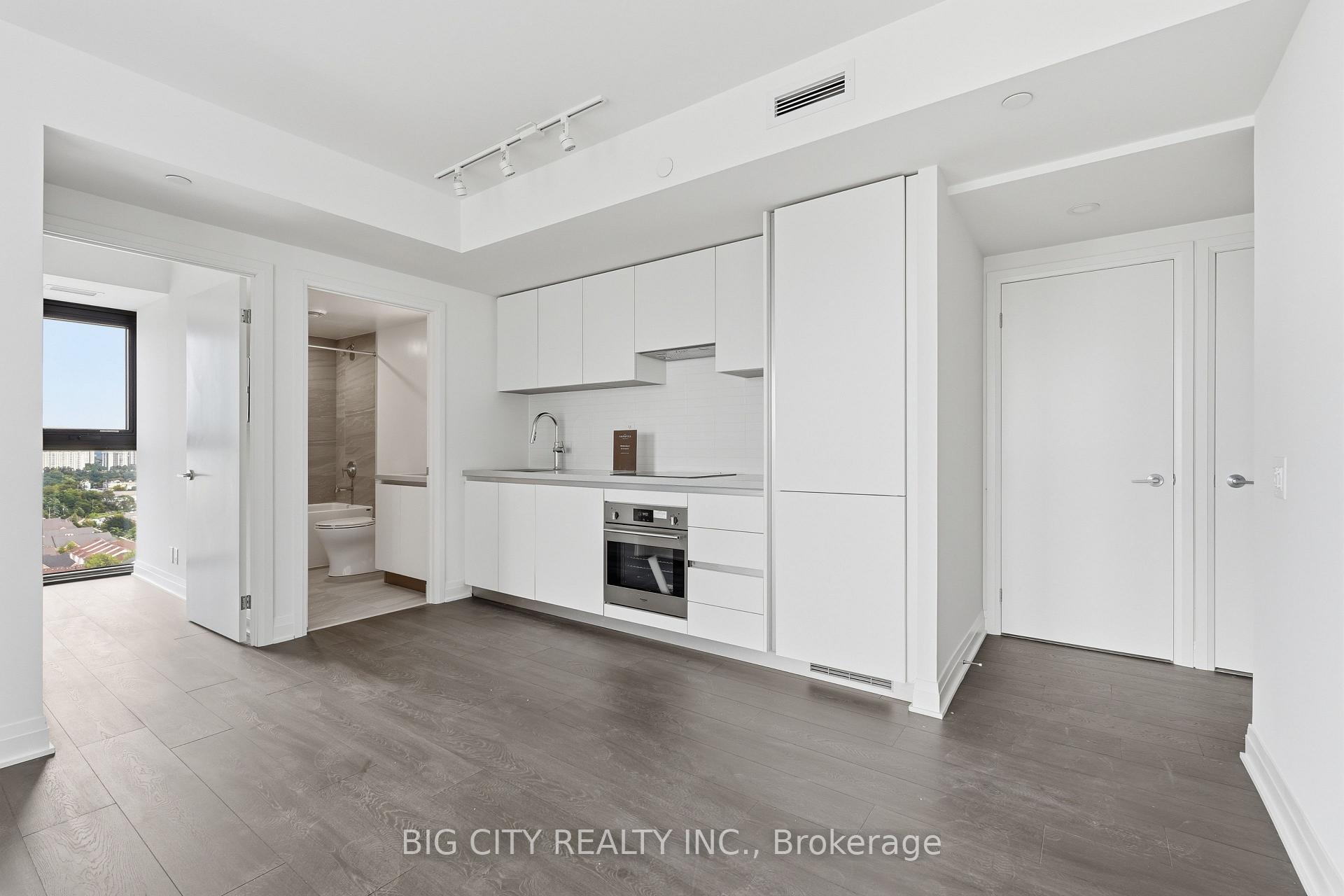 Photo 3 of Unit 1807, 25 Frederick Todd Way, Toronto, Thorncliffe Park — HOMEH