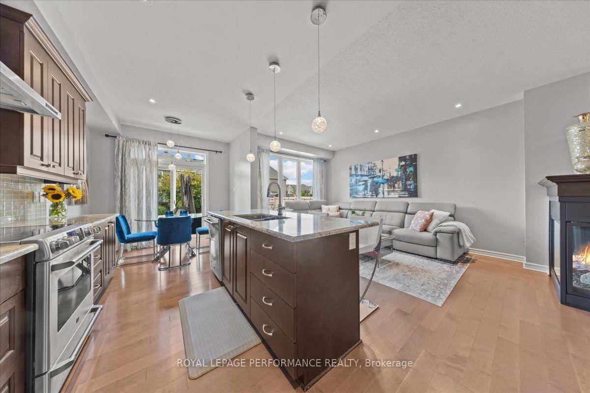 Photo 15 of 929 Verbena Crescent, Ottawa, Blossom Park/Kemp Park/Findlay Creek — HOMEH