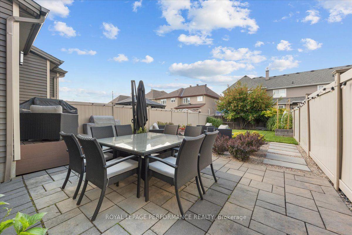 Photo 36 of 929 Verbena Crescent, Ottawa, Blossom Park/Kemp Park/Findlay Creek — HOMEH