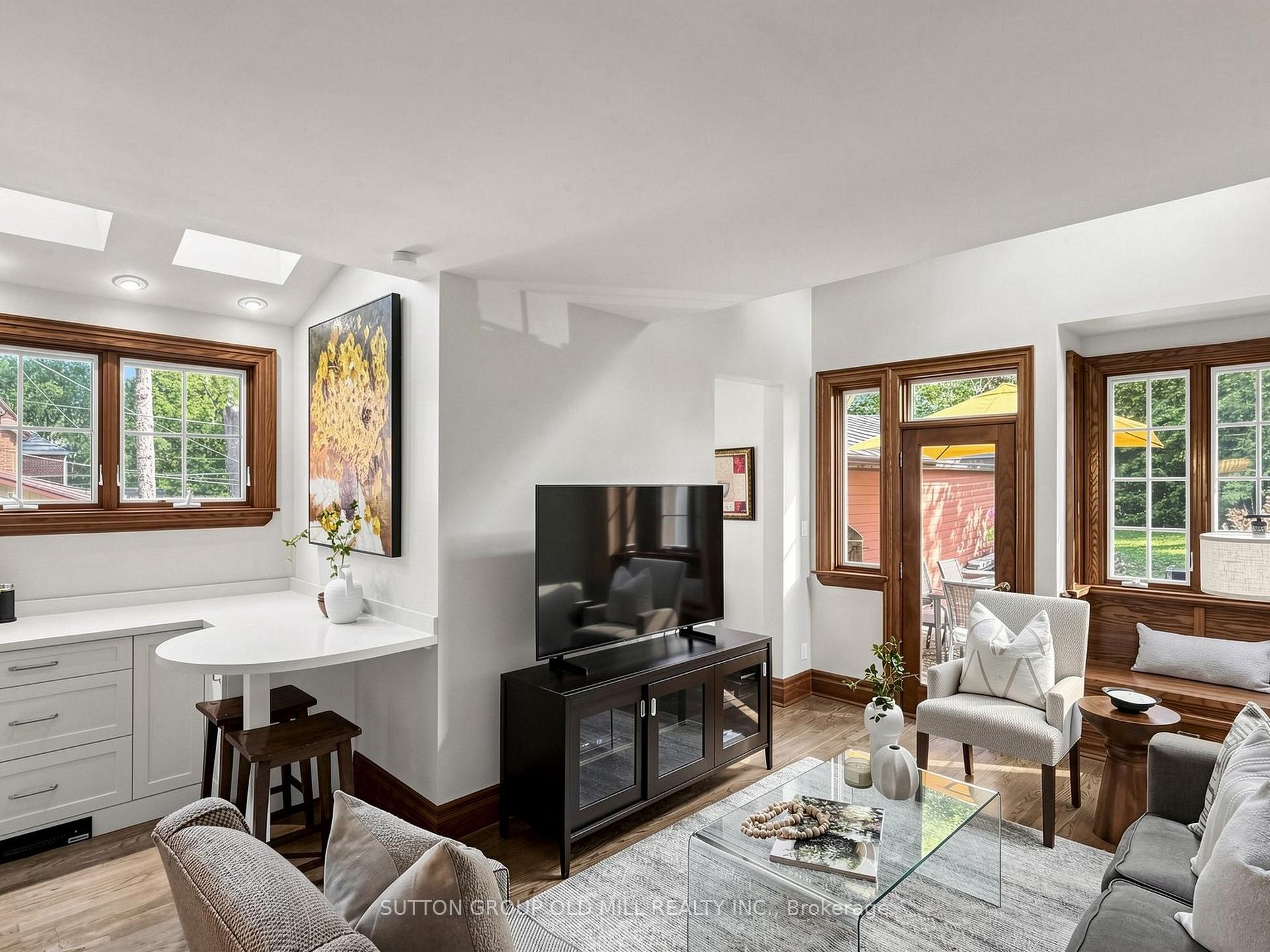 Photo 19 of 67 Old Mill Drive, Toronto, Lambton Baby Point — HOMEH