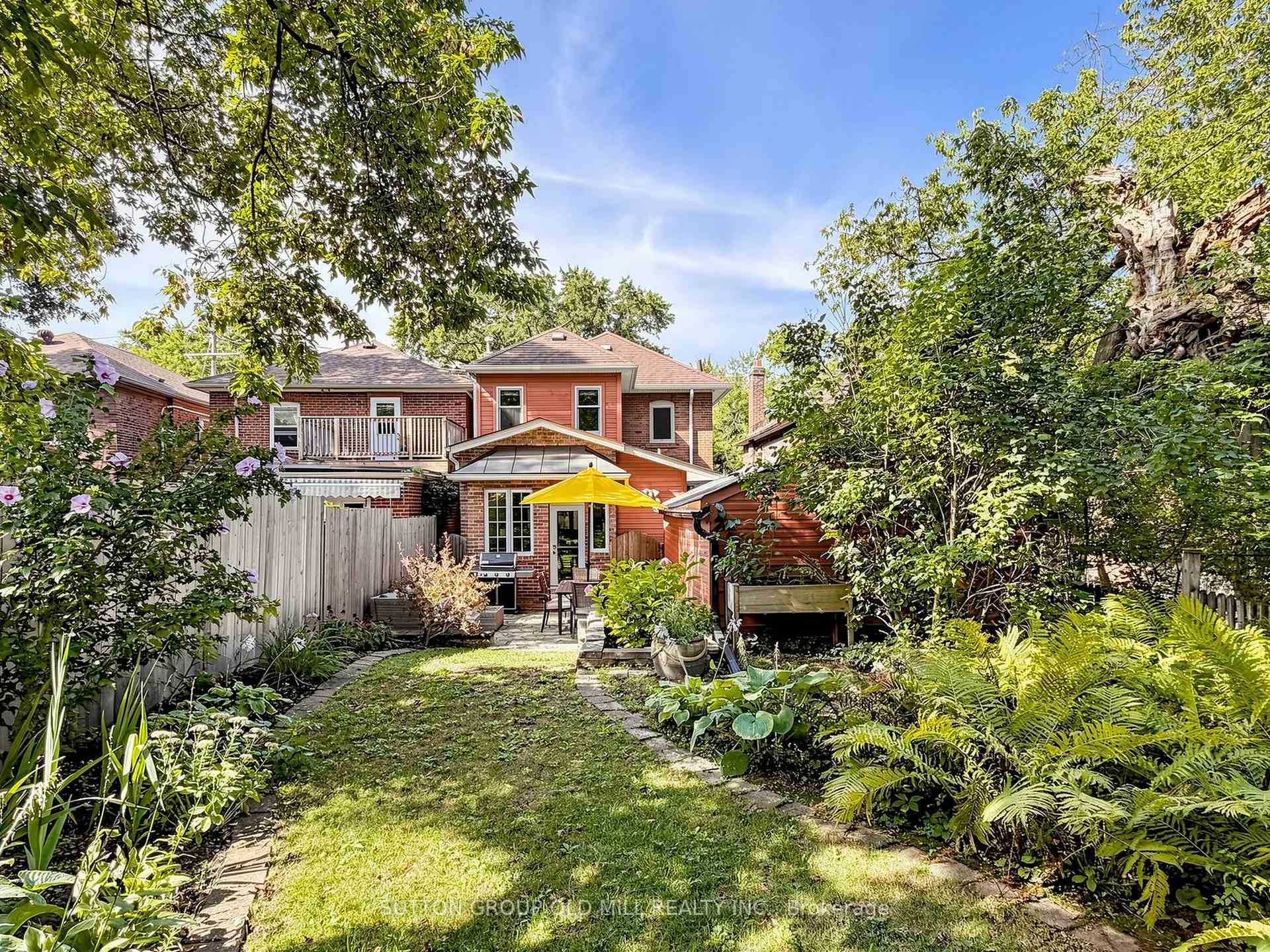 Photo 40 of 67 Old Mill Drive, Toronto, Lambton Baby Point — HOMEH