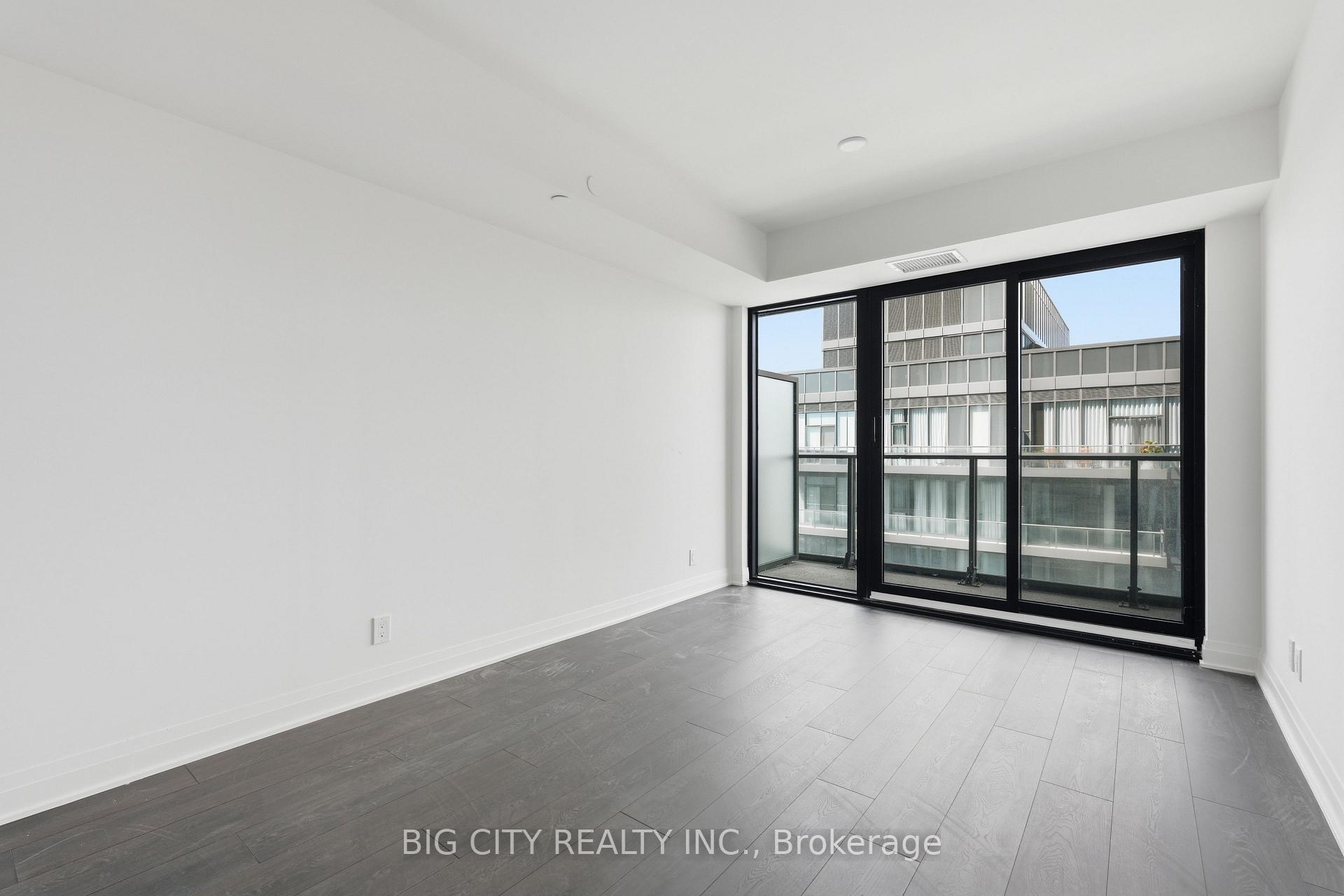 Photo 5 of Unit 2206, 25 Frederick Todd Way, Toronto, Thorncliffe Park — HOMEH
