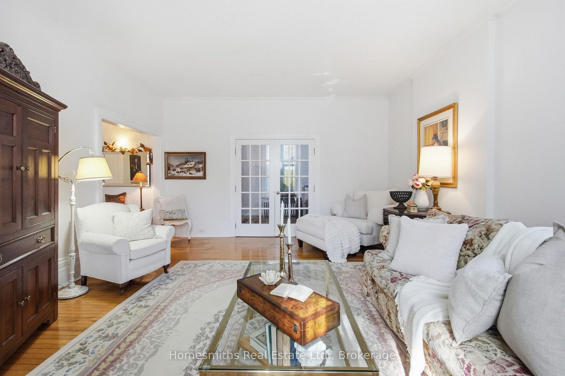 Photo 6 of 35 Beech Avenue, Clarington, Bowmanville — HOMEH