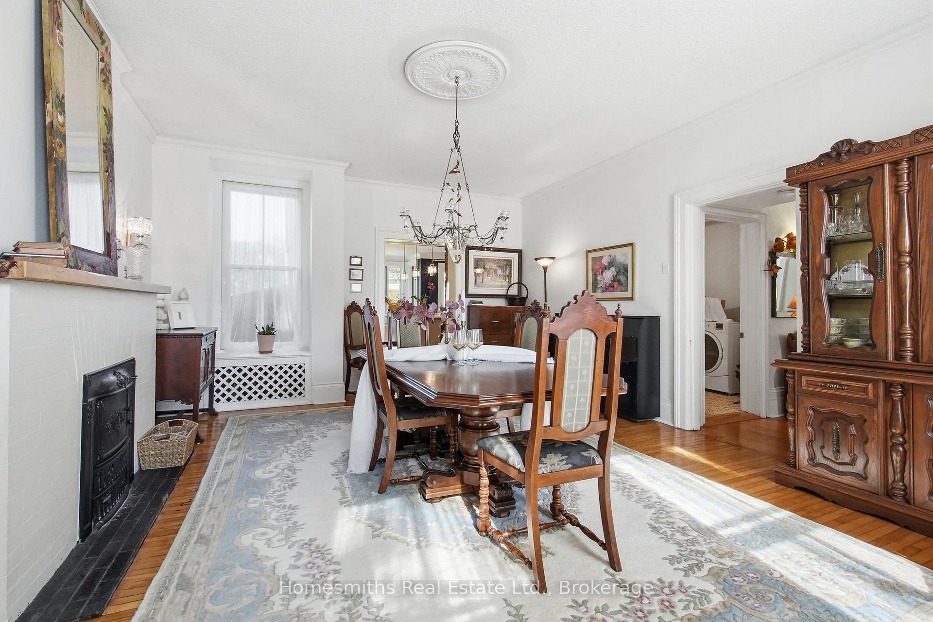 Photo 10 of 35 Beech Avenue, Clarington, Bowmanville — HOMEH