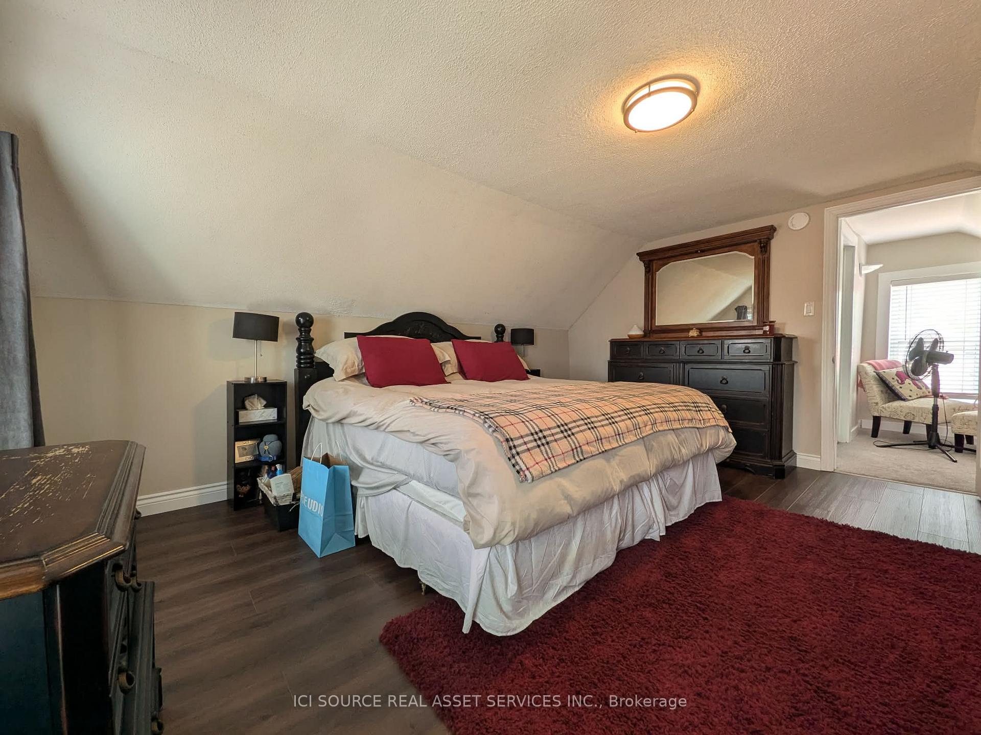 Photo 10 of 151 Singleton Drive, Belleville, Belleville Ward — HOMEH