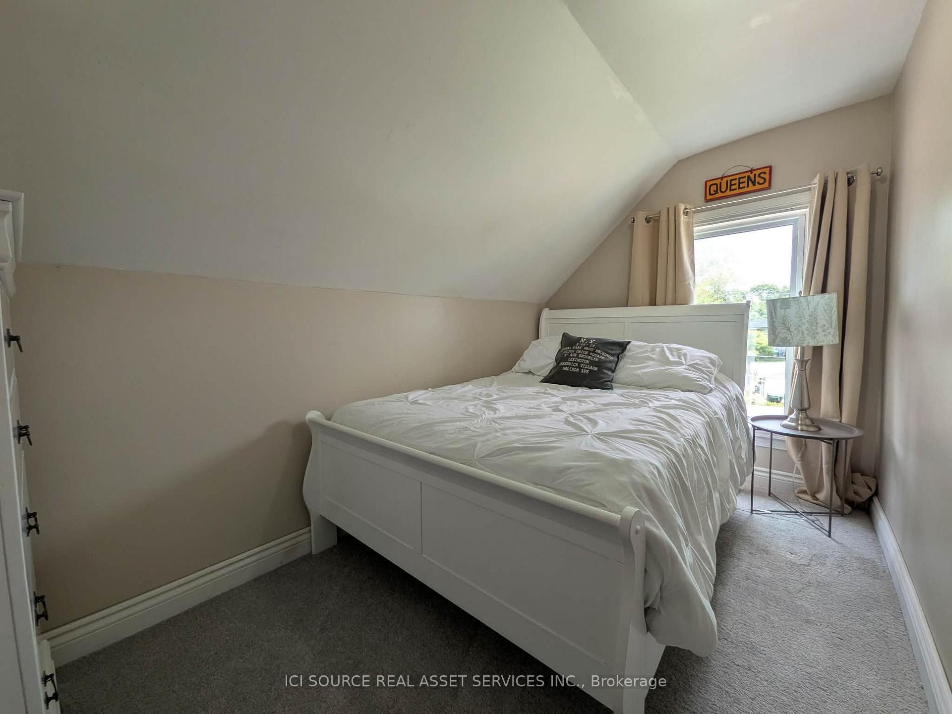 Photo 14 of 151 Singleton Drive, Belleville, Belleville Ward — HOMEH