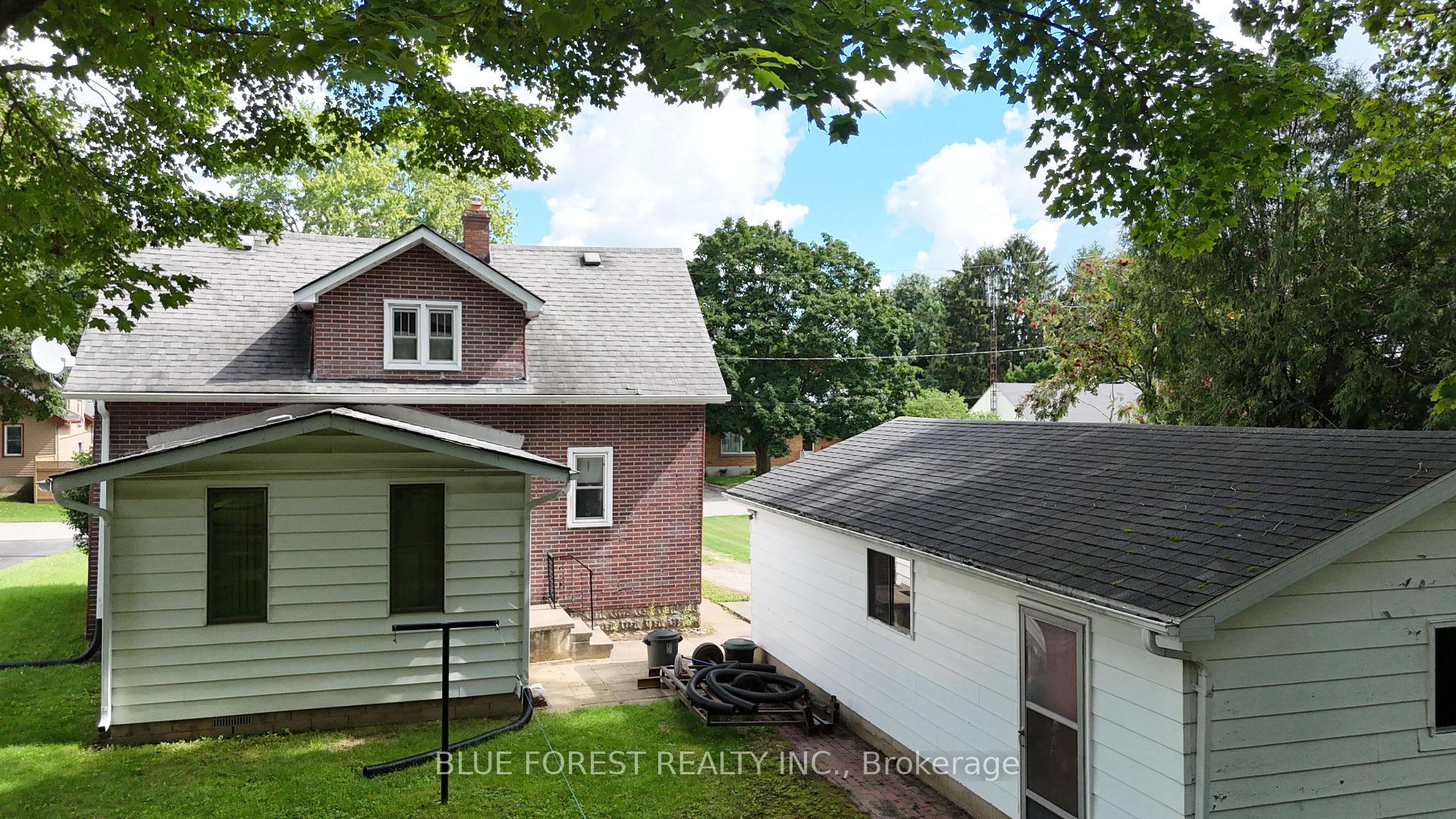 Photo 4 of 228 Flora Street, West Elgin, Rodney — HOMEH