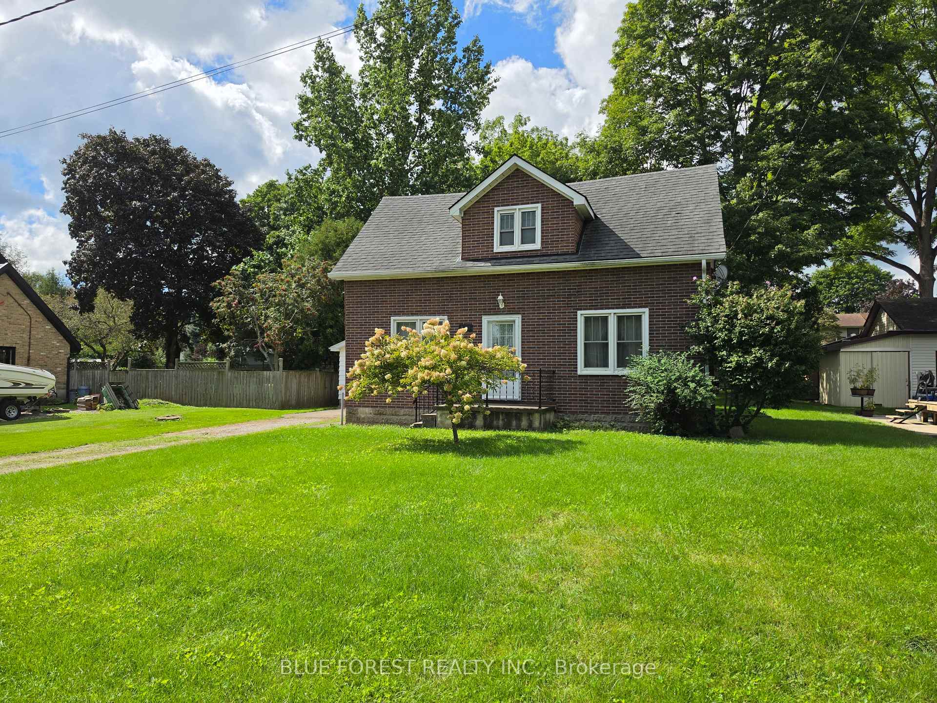 Photo 7 of 228 Flora Street, West Elgin, Rodney — HOMEH