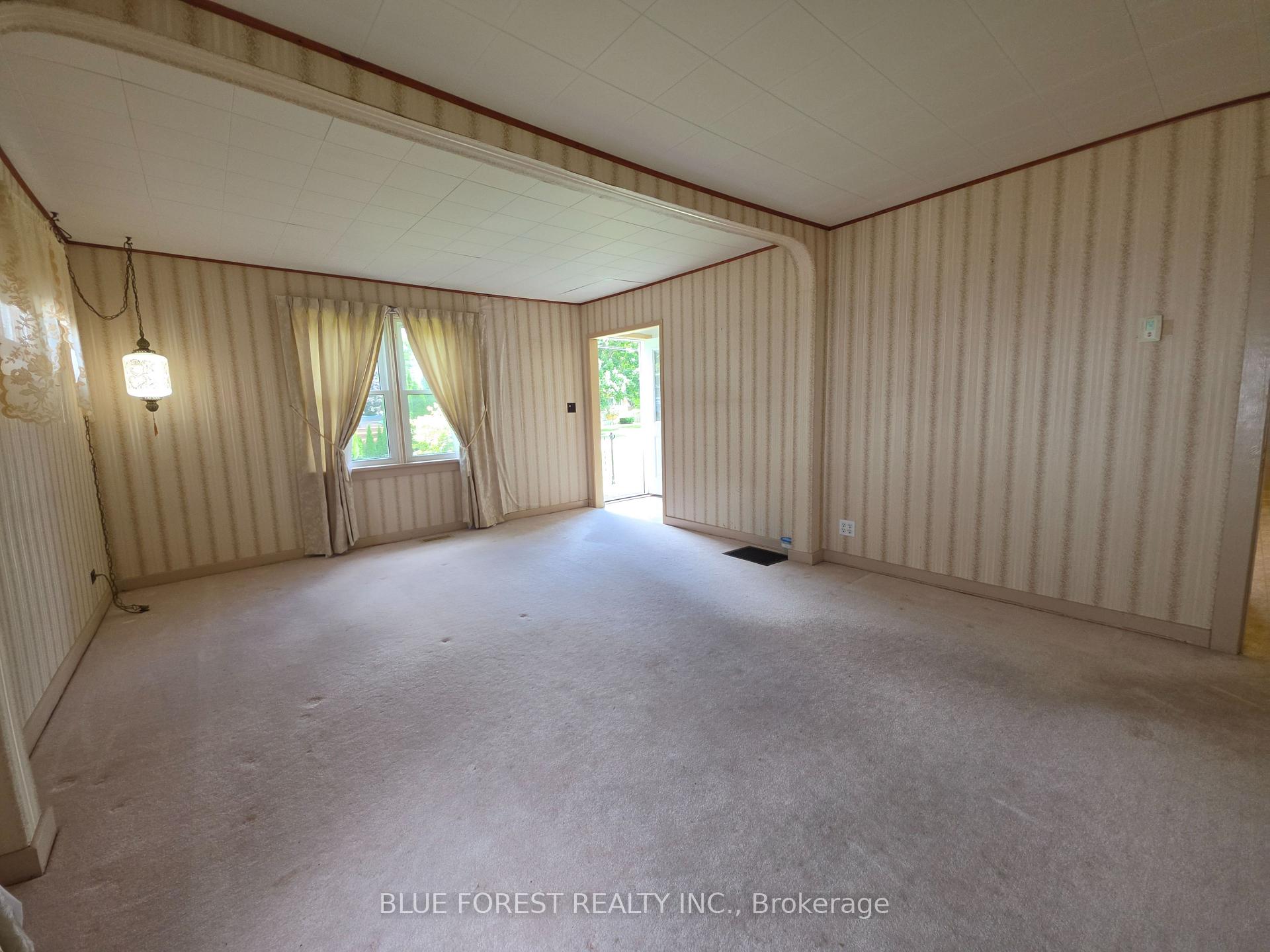 Photo 21 of 228 Flora Street, West Elgin, Rodney — HOMEH