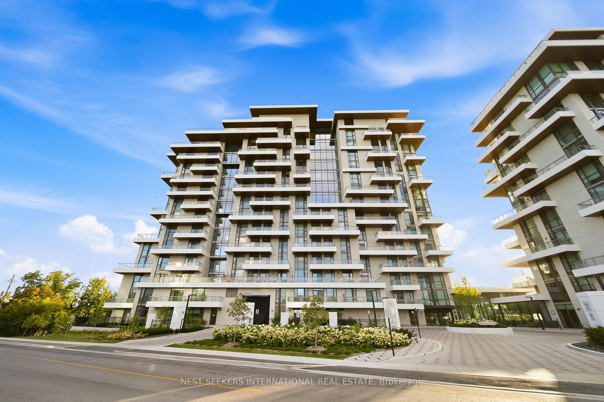 Photo 4 of Unit 217, 399 Royal Orchard Boulevard, Markham, Royal Orchard — HOMEH