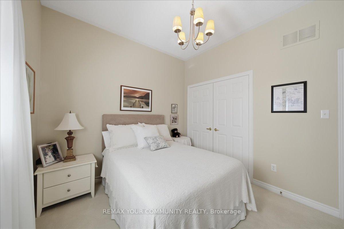 Photo 26 of 51 Tonner Crescent, Aurora, Bayview Northeast — HOMEH