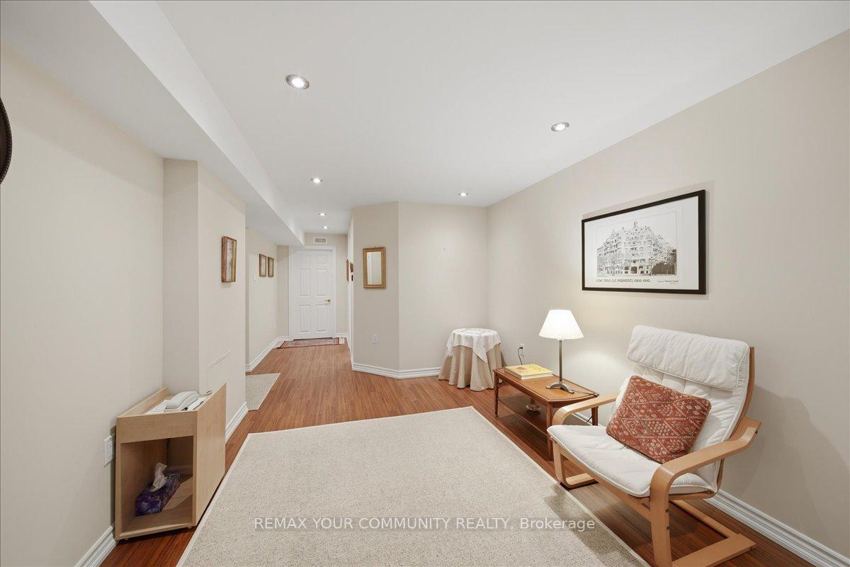 Photo 34 of 51 Tonner Crescent, Aurora, Bayview Northeast — HOMEH
