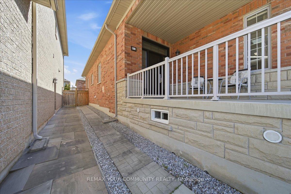 Photo 47 of 51 Tonner Crescent, Aurora, Bayview Northeast — HOMEH