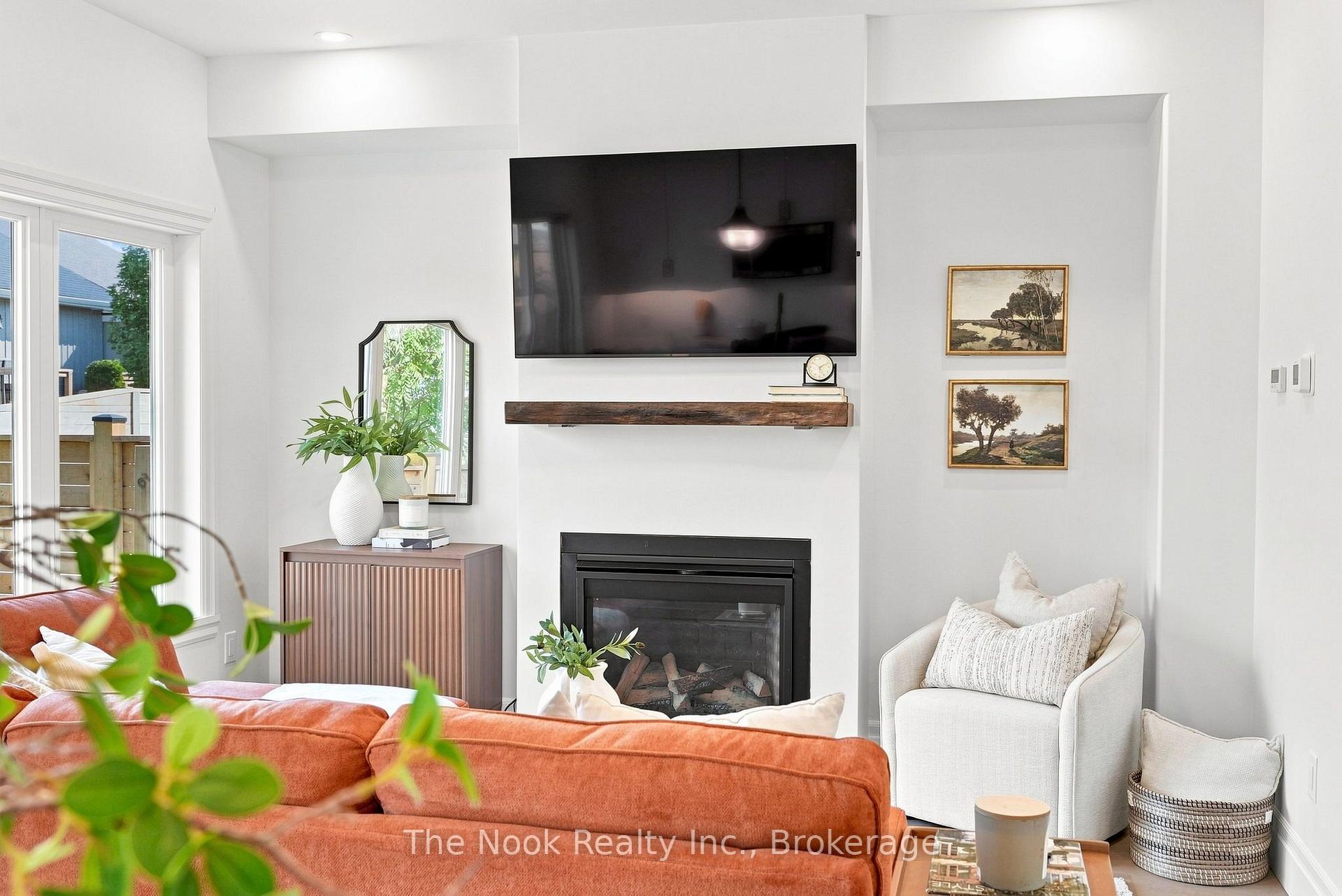 Photo 9 of 30 Campbell Crescent, Prince Edward County, Picton Ward — HOMEH