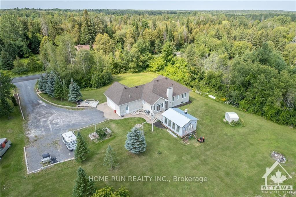 Photo 3 of 840 David Manchester Road, Ottawa, Huntley Ward (South West) — HOMEH