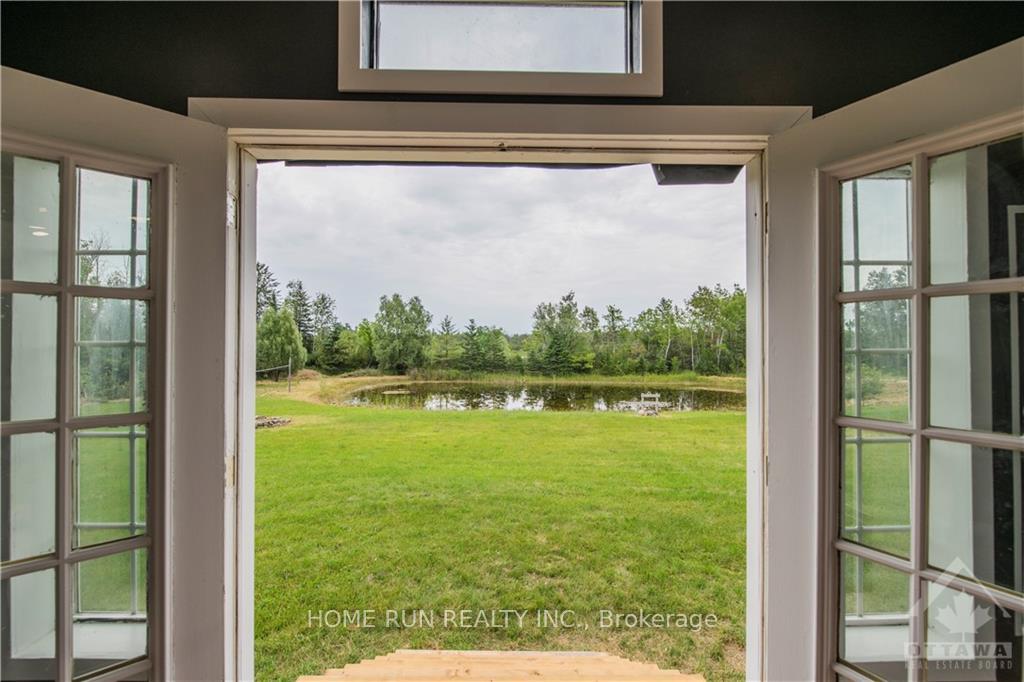 Photo 24 of 840 David Manchester Road, Ottawa, Huntley Ward (South West) — HOMEH
