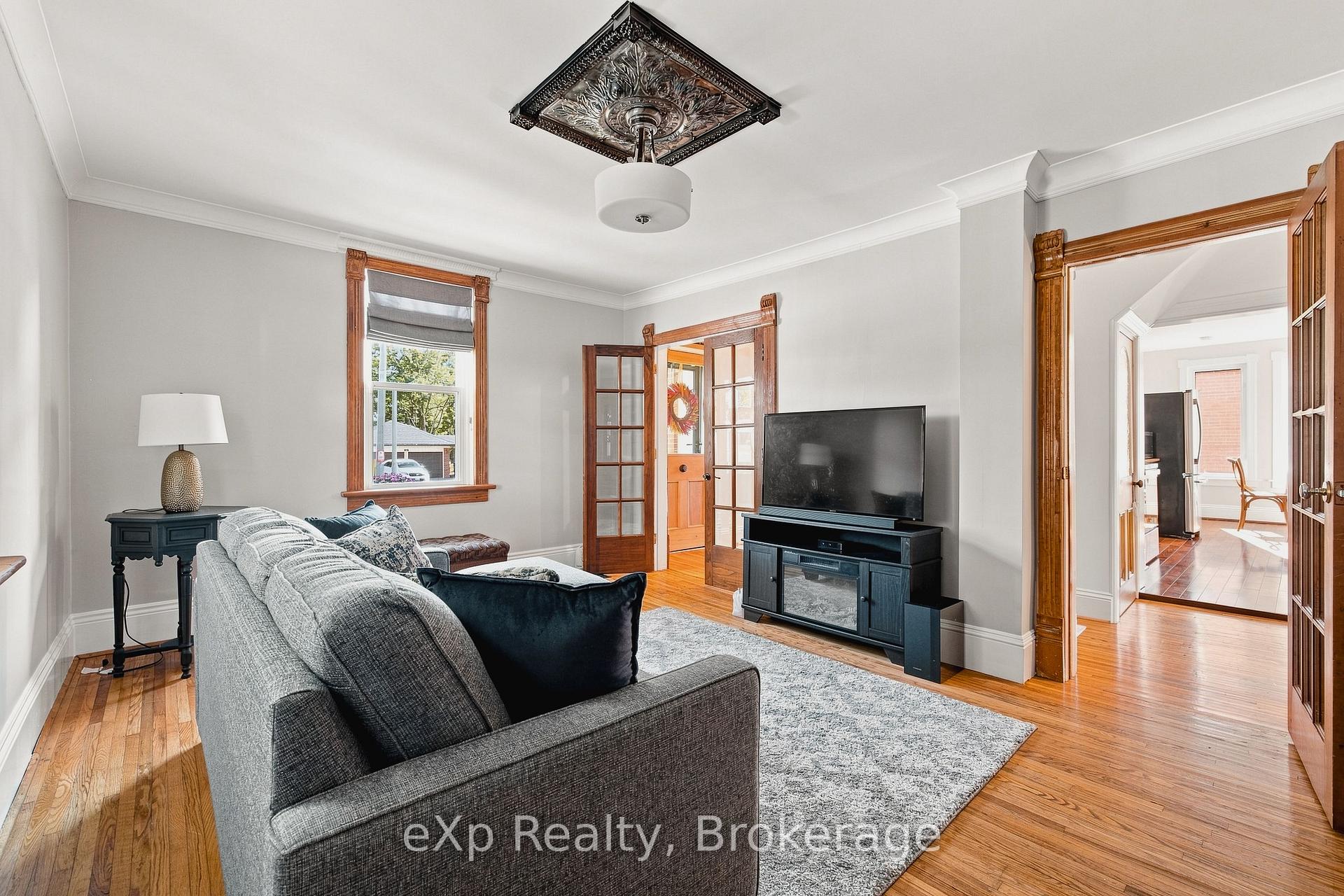 Photo 10 of 51 Osprey Street S, Southgate — HOMEH