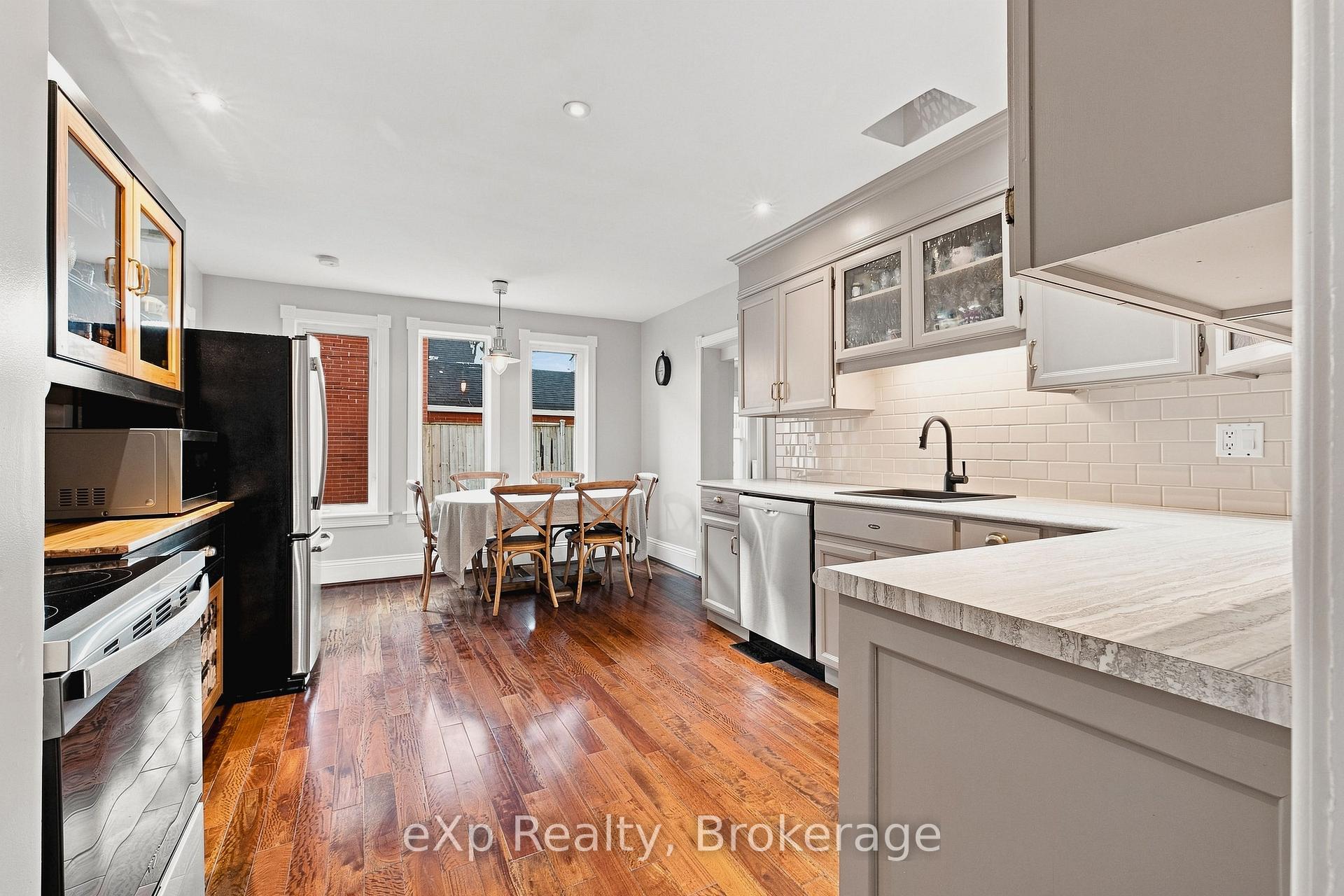 Photo 11 of 51 Osprey Street S, Southgate — HOMEH