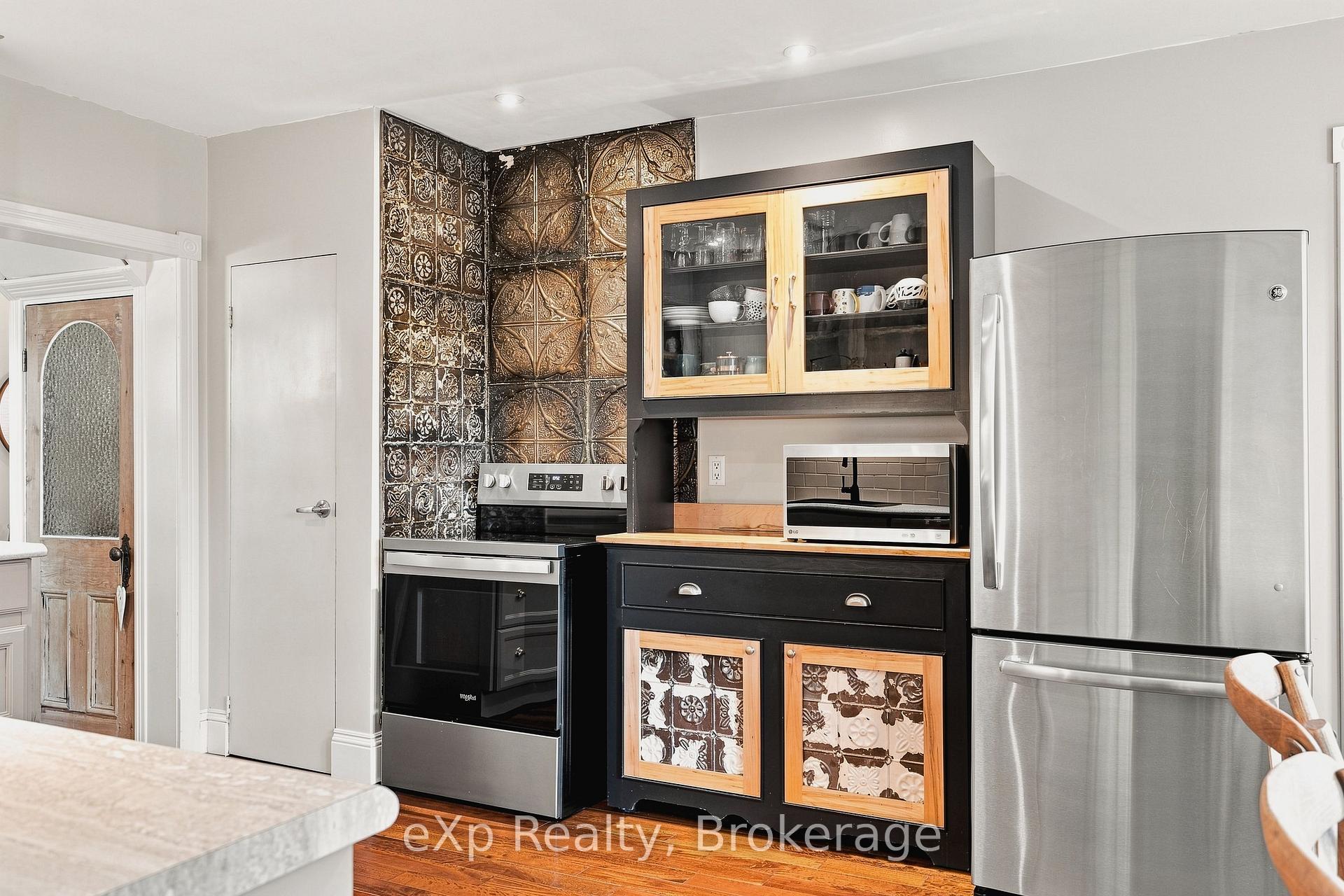 Photo 14 of 51 Osprey Street S, Southgate — HOMEH