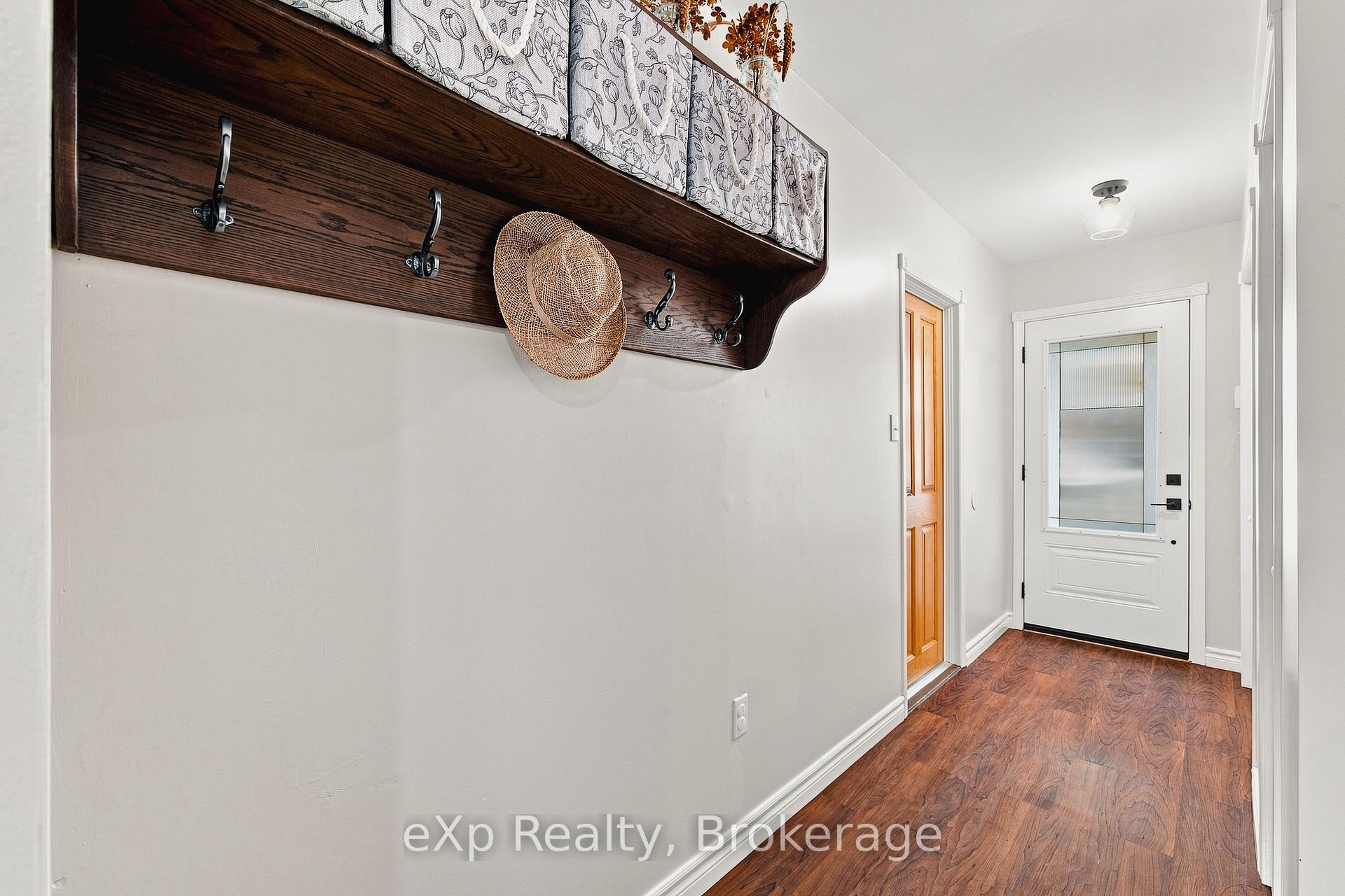 Photo 17 of 51 Osprey Street S, Southgate — HOMEH