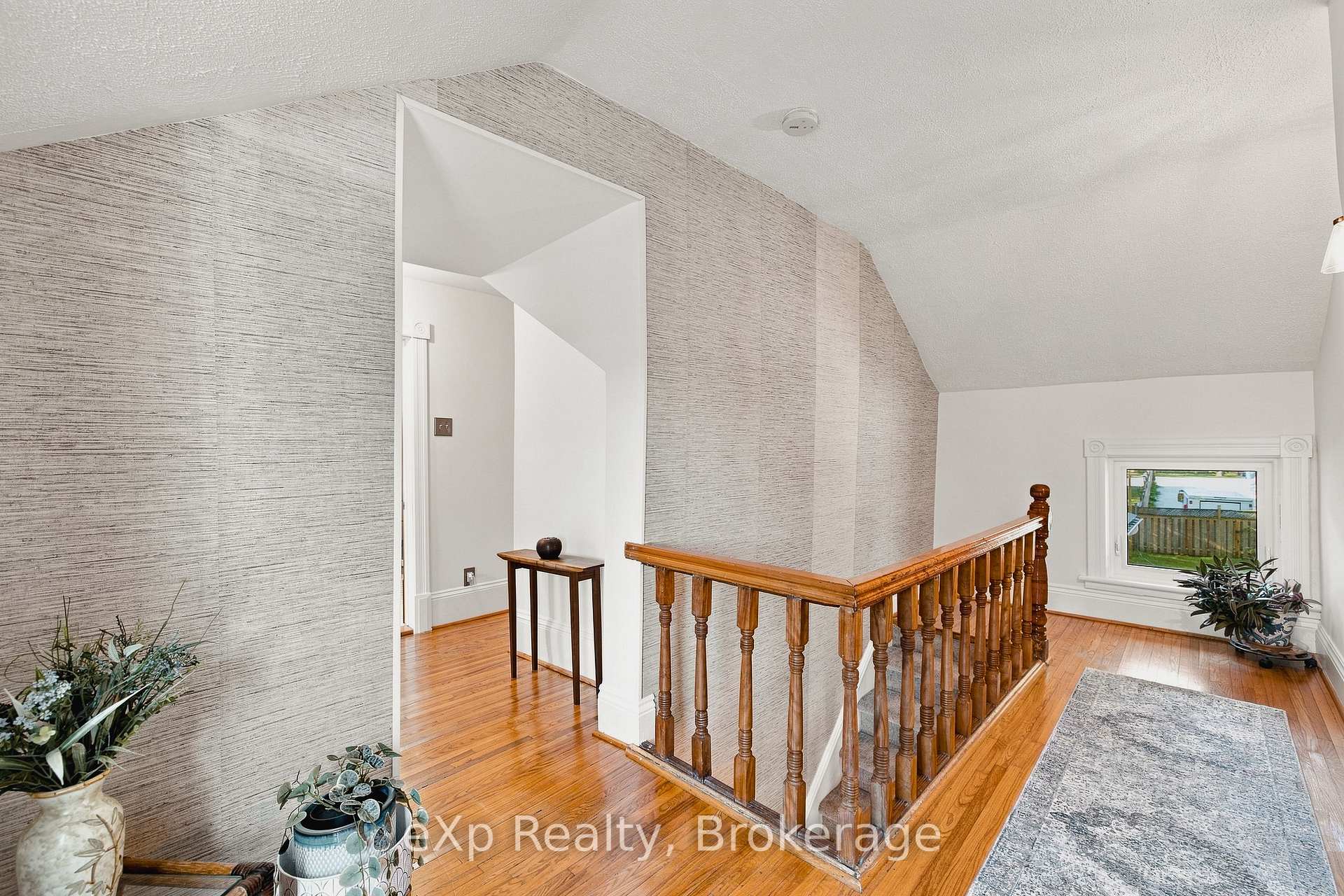 Photo 21 of 51 Osprey Street S, Southgate — HOMEH