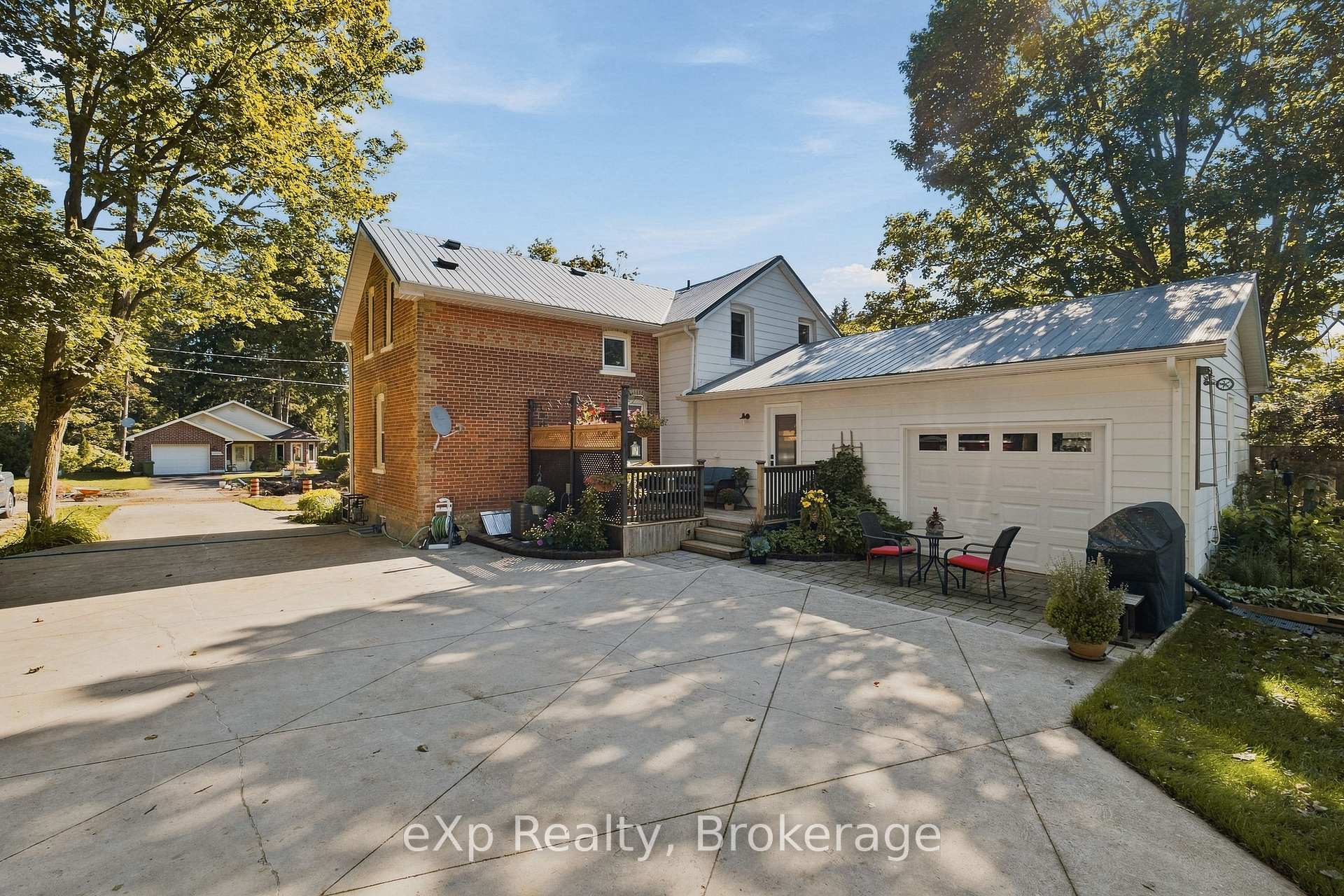 Photo 36 of 51 Osprey Street S, Southgate — HOMEH