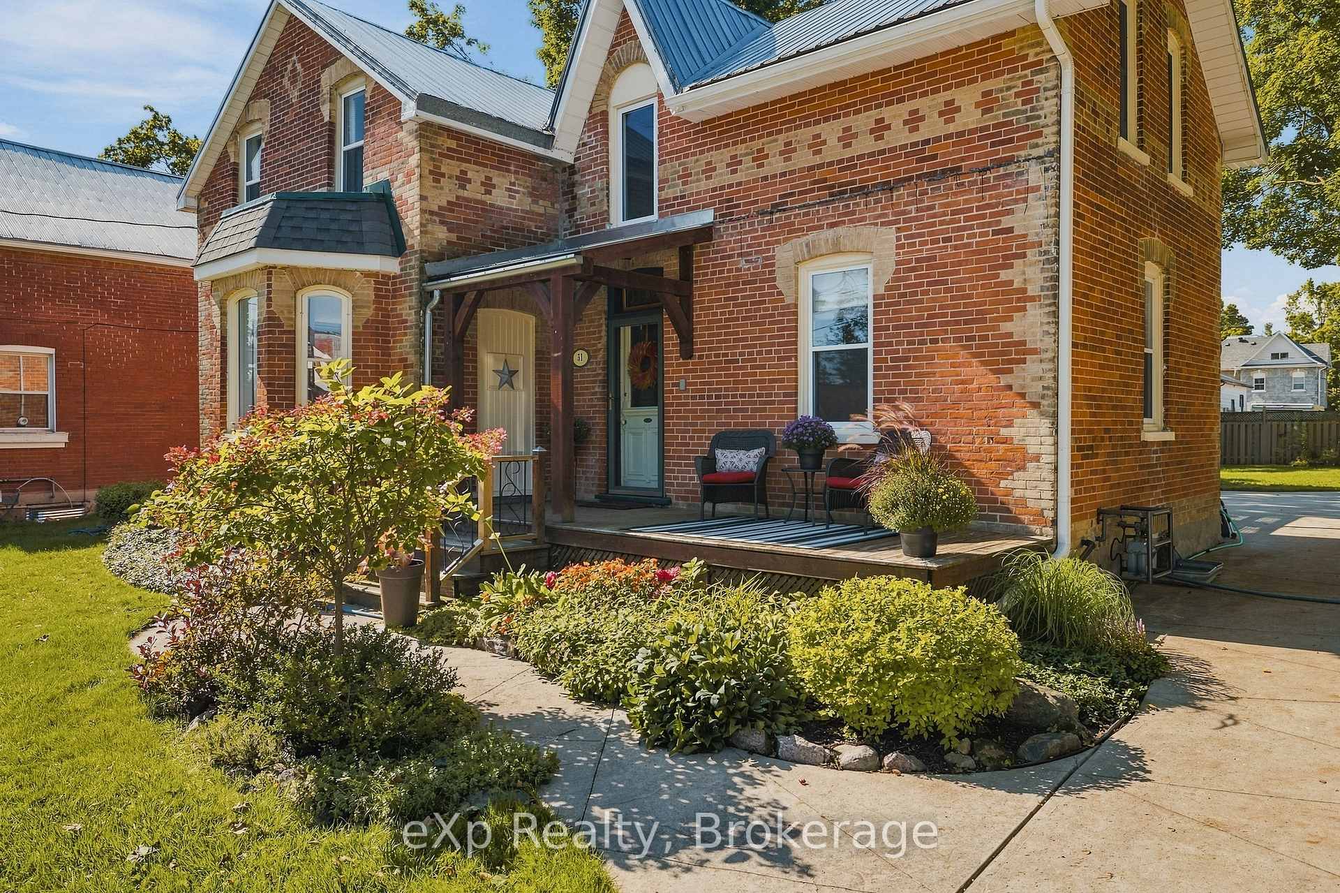 Photo 42 of 51 Osprey Street S, Southgate — HOMEH