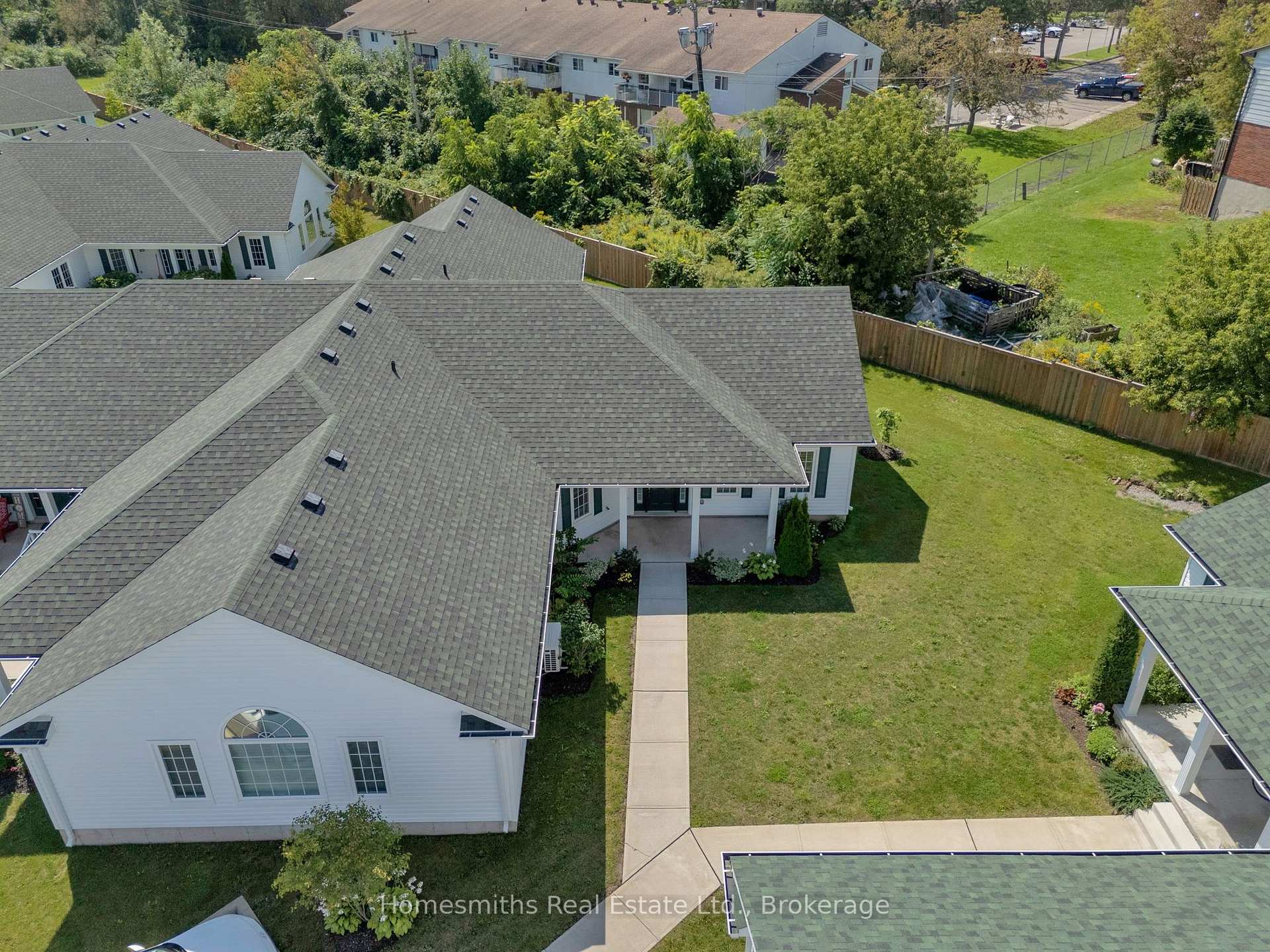 Photo 2 of Unit 404, 300 Croft Street, Port Hope — HOMEH